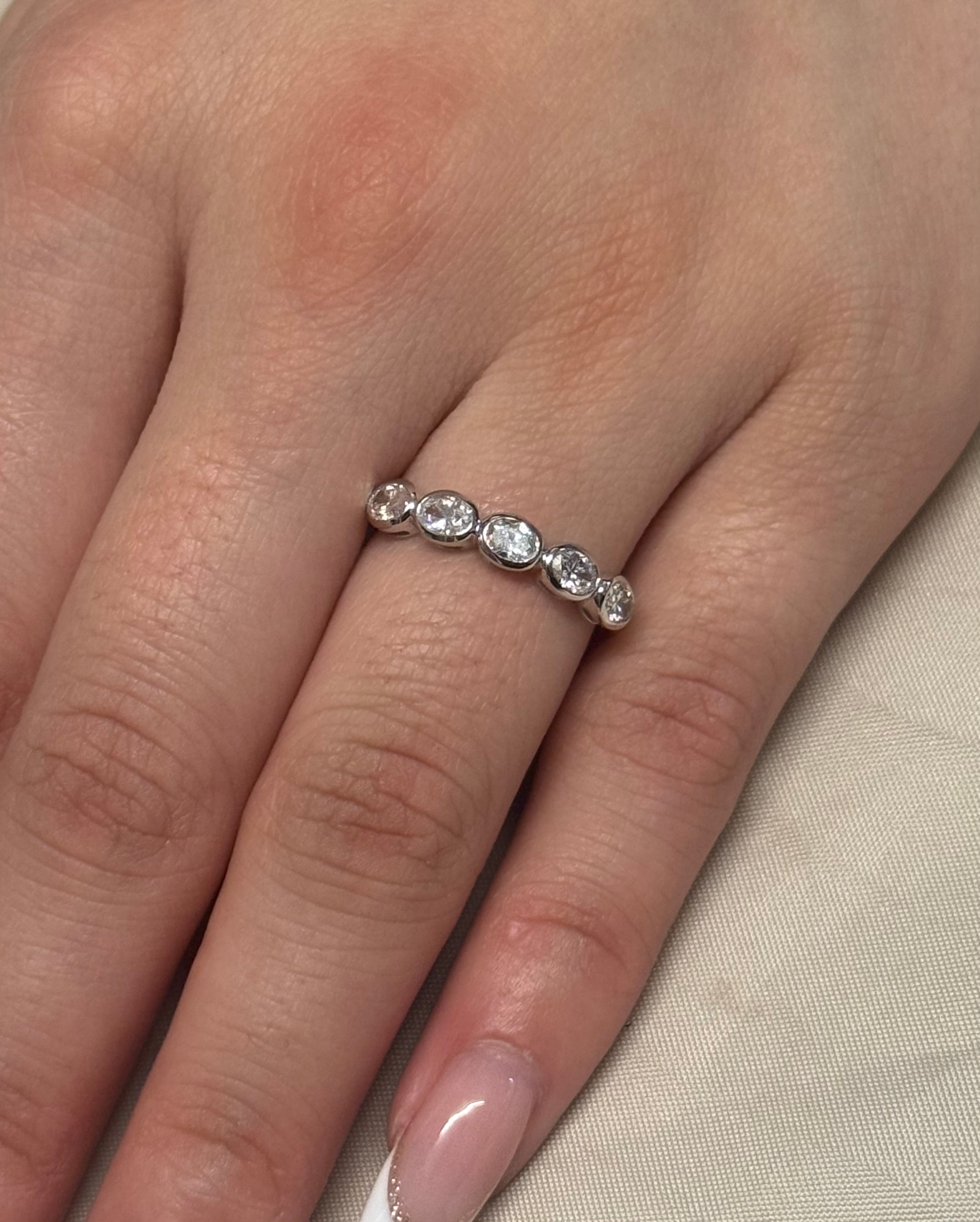 18k Yellow Gold Five Stone Oval Diamond Eternity Ring