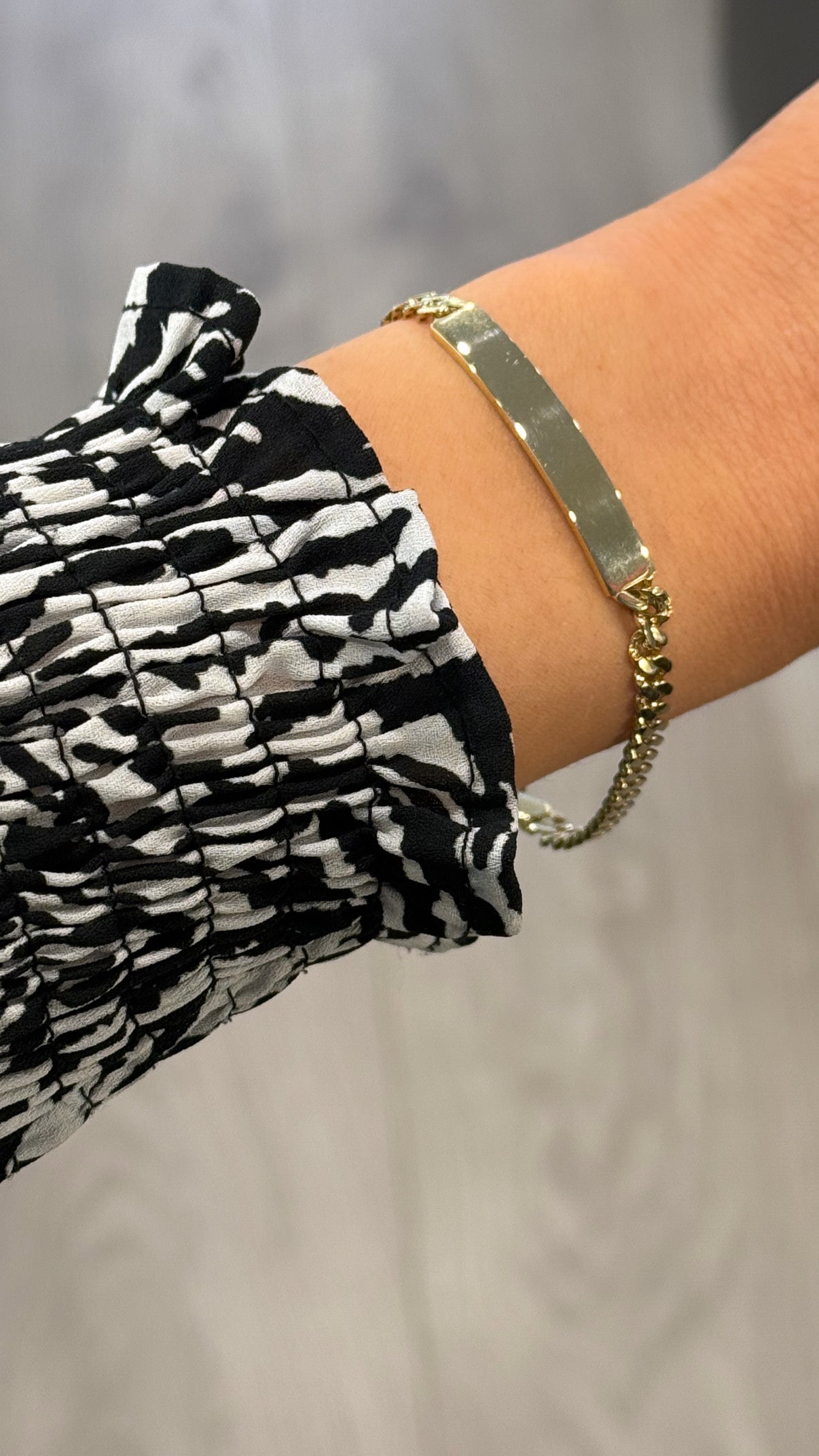 9ct Yellow Gold Ladies ID Bracelet