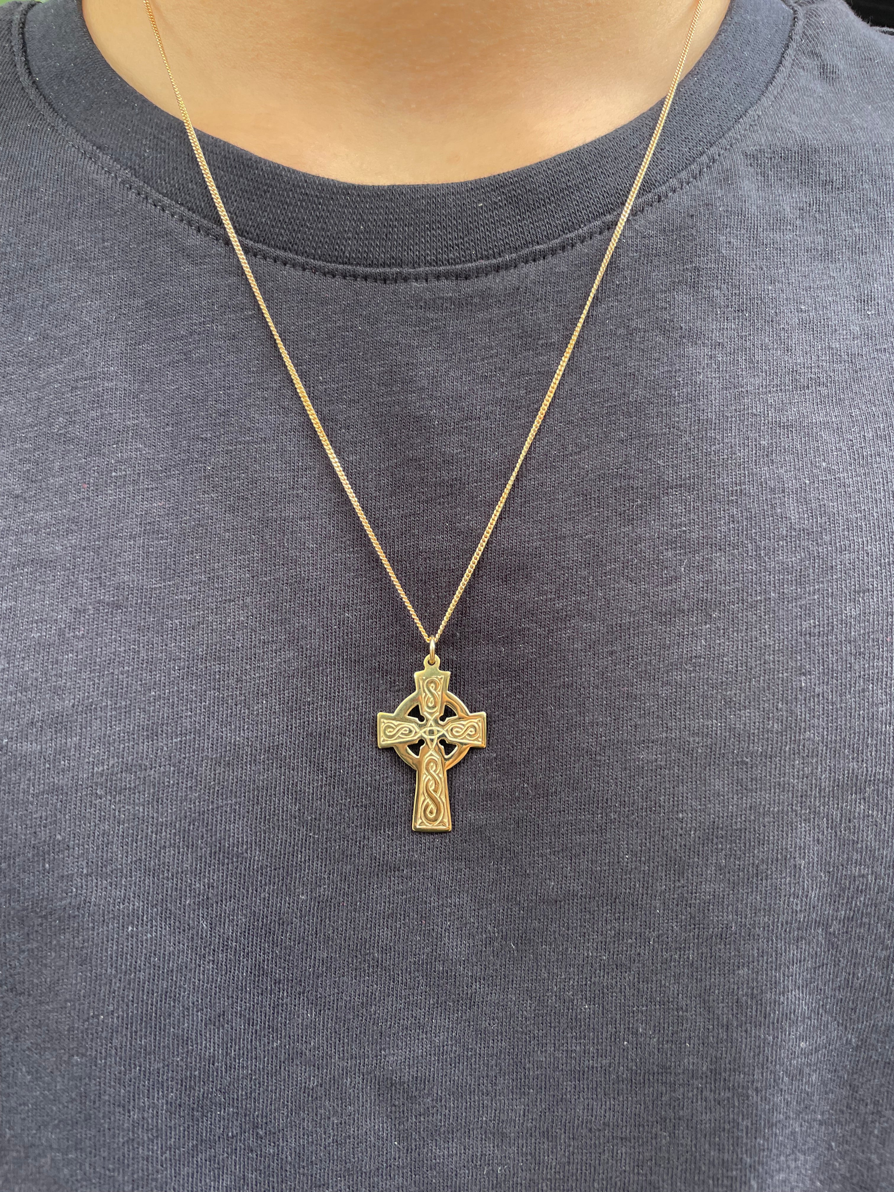 9ct Yellow Gold Celtic Cross Large Pendant