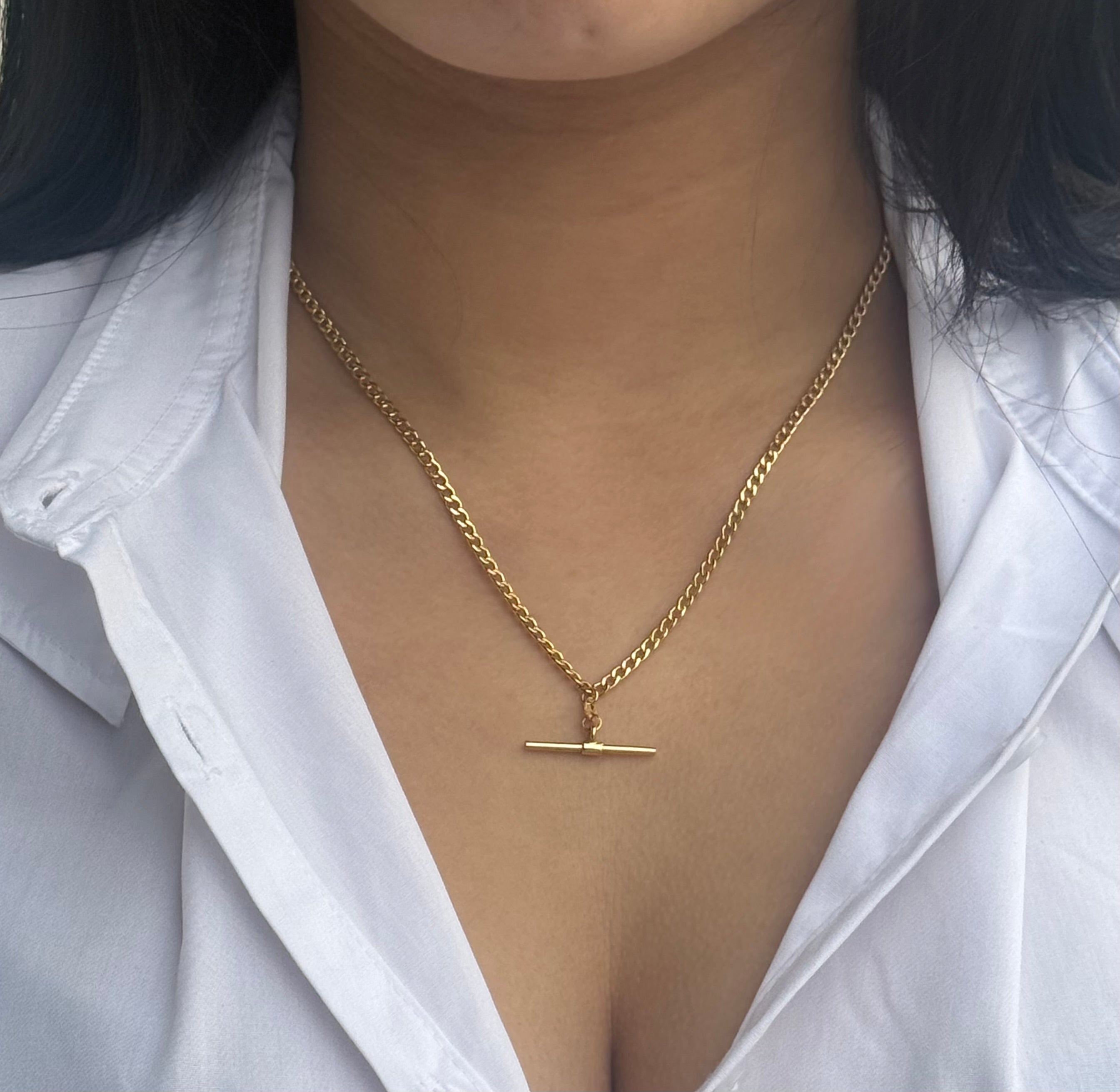 9ct Yellow Gold T-bar Necklace
