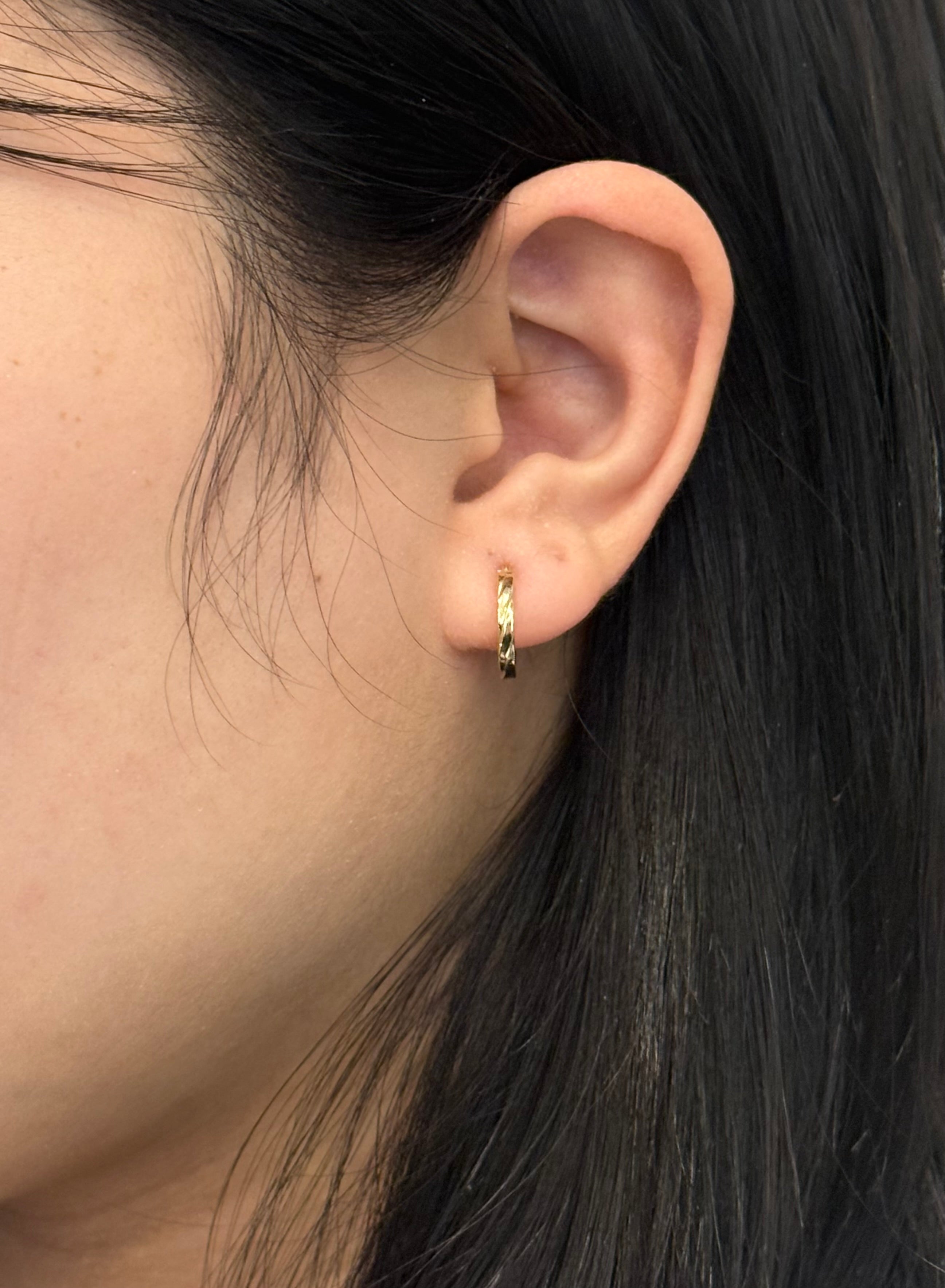 9ct Yellow Gold Flat Twist Hoops