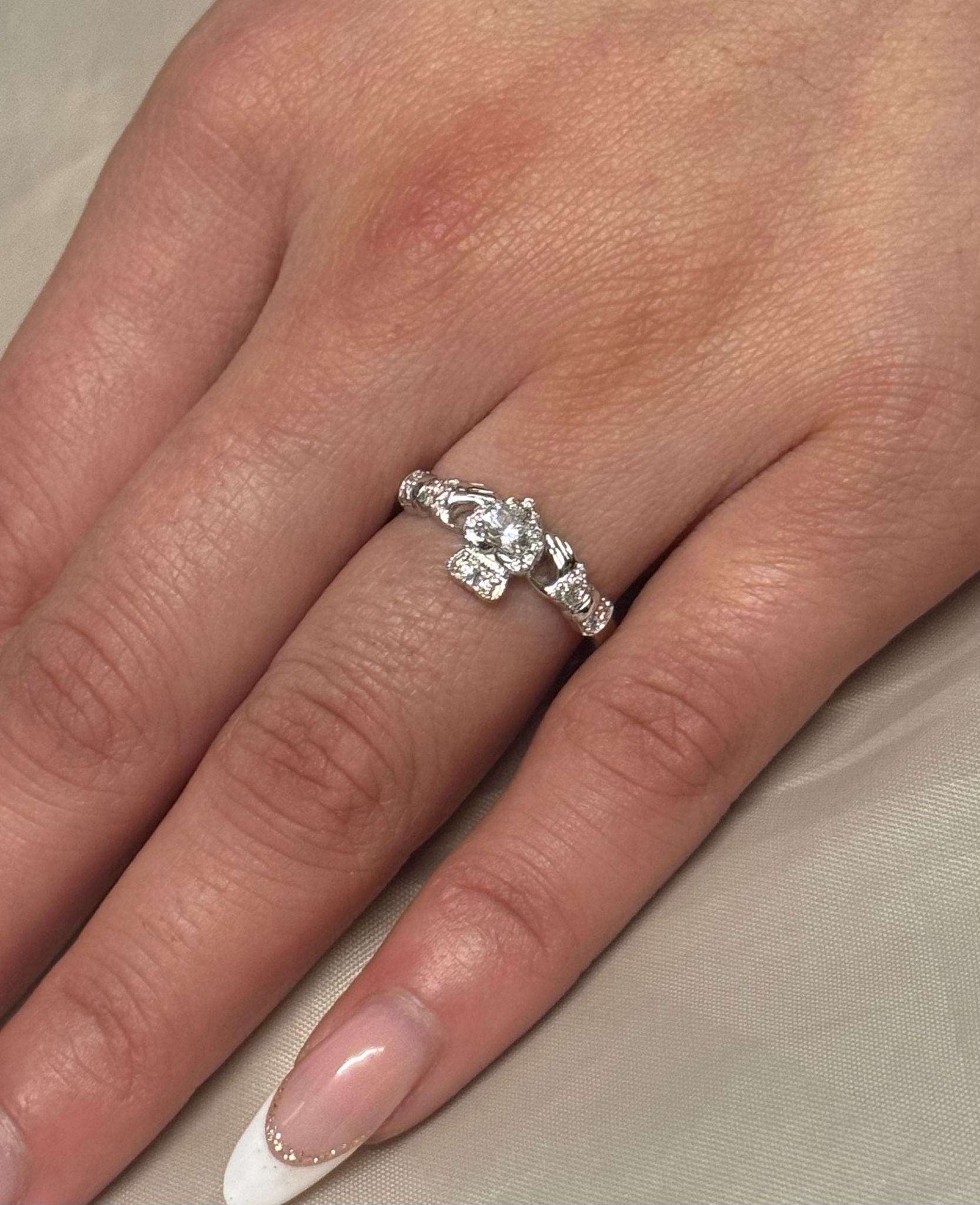 9K White Gold Diamond Claddagh