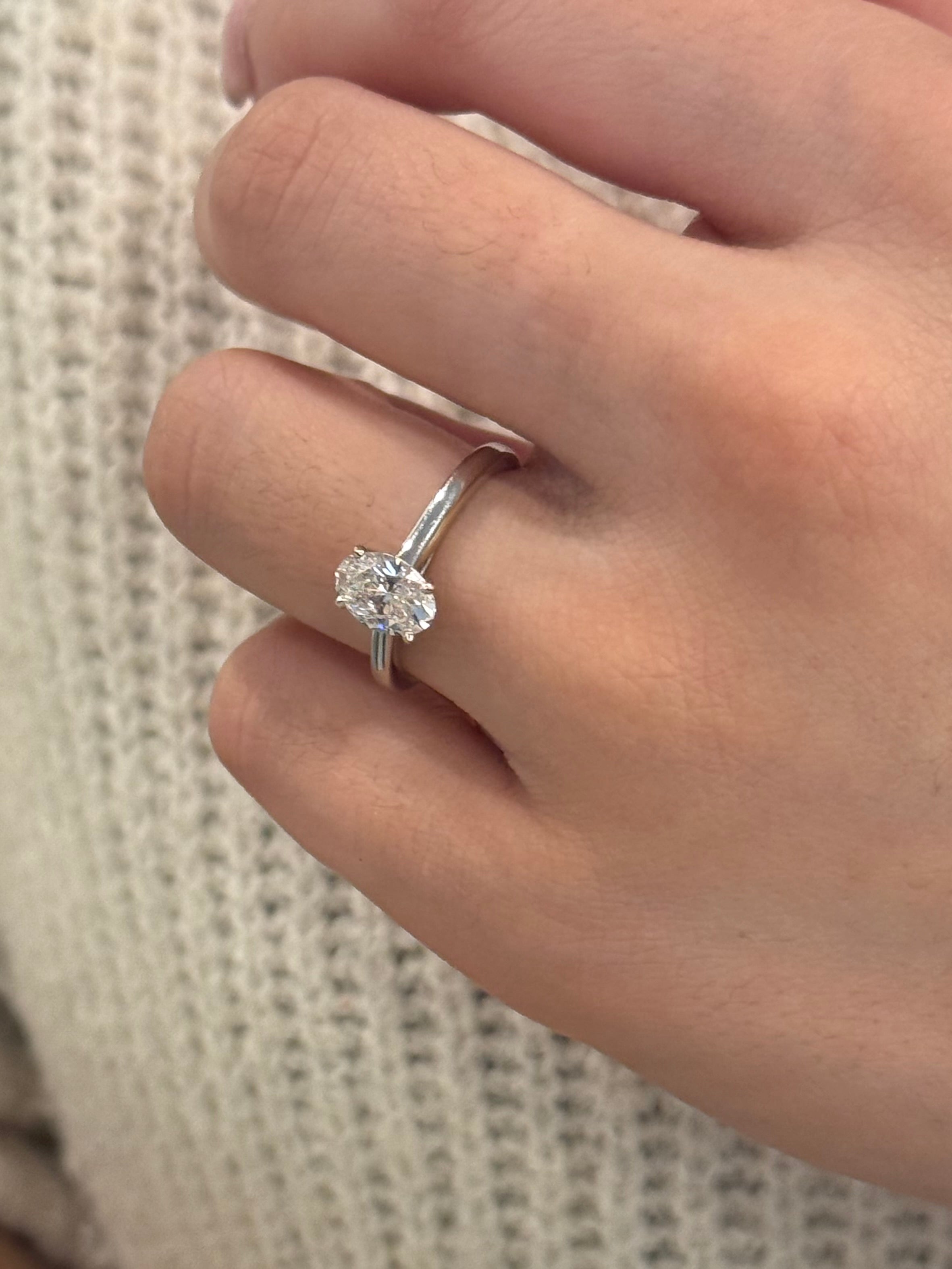 18K White Gold 1.05ct Oval Laboratory Grown Diamond Solitaire