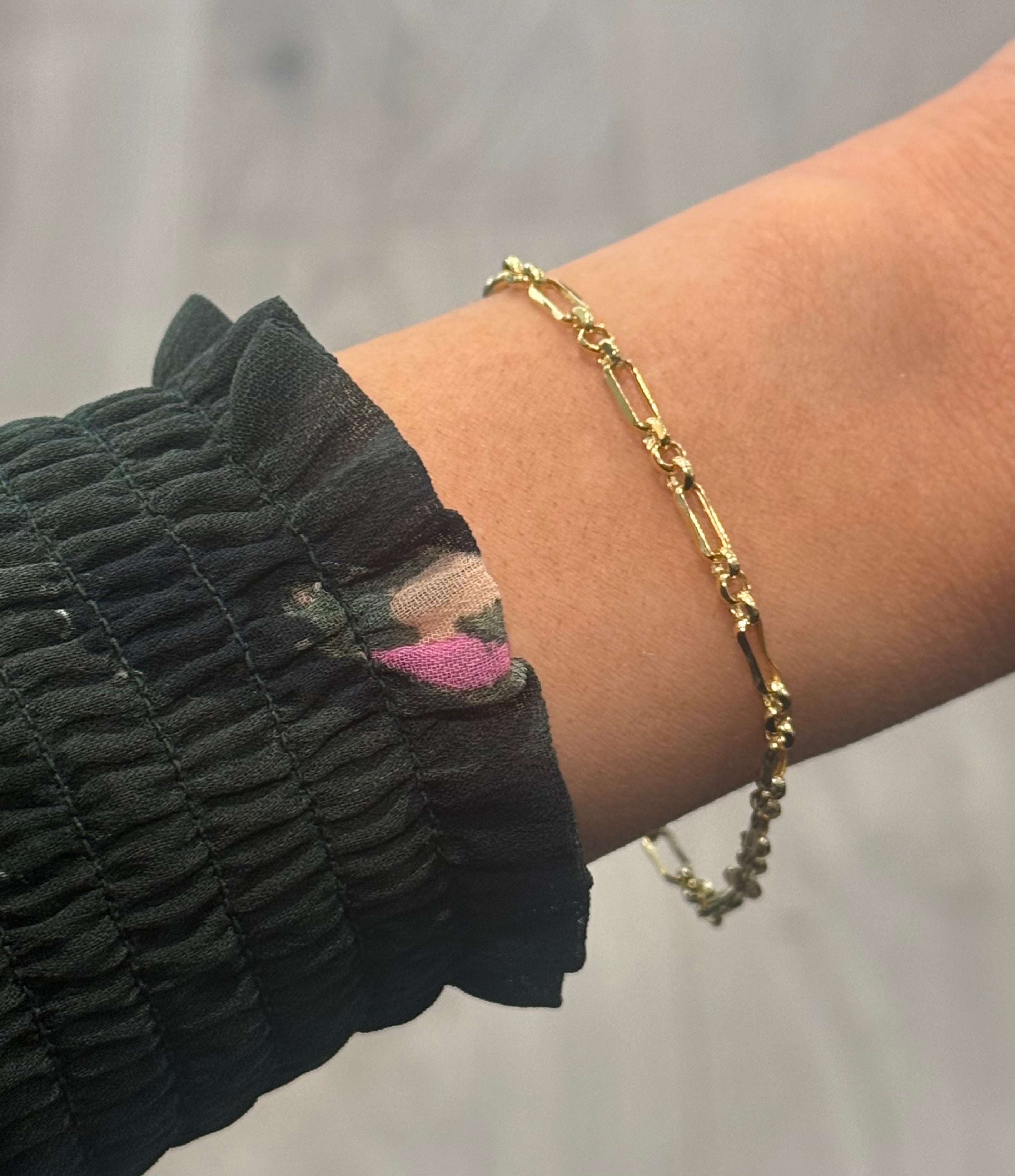 9ct Yellow Gold Belcher Paper Figaro Bracelet