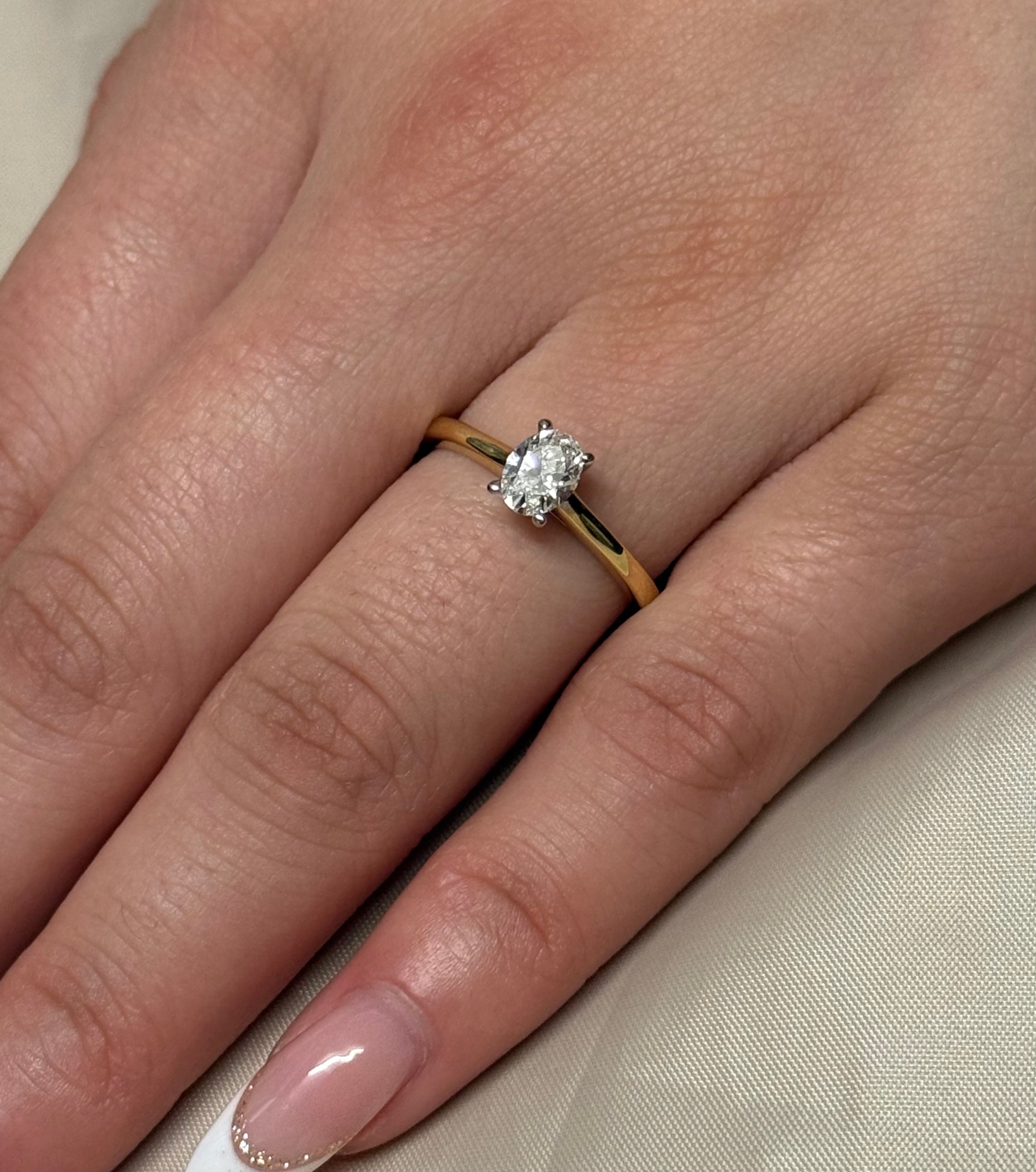 18K Yellow Gold 50pt Oval Solitaire Diamond Ring