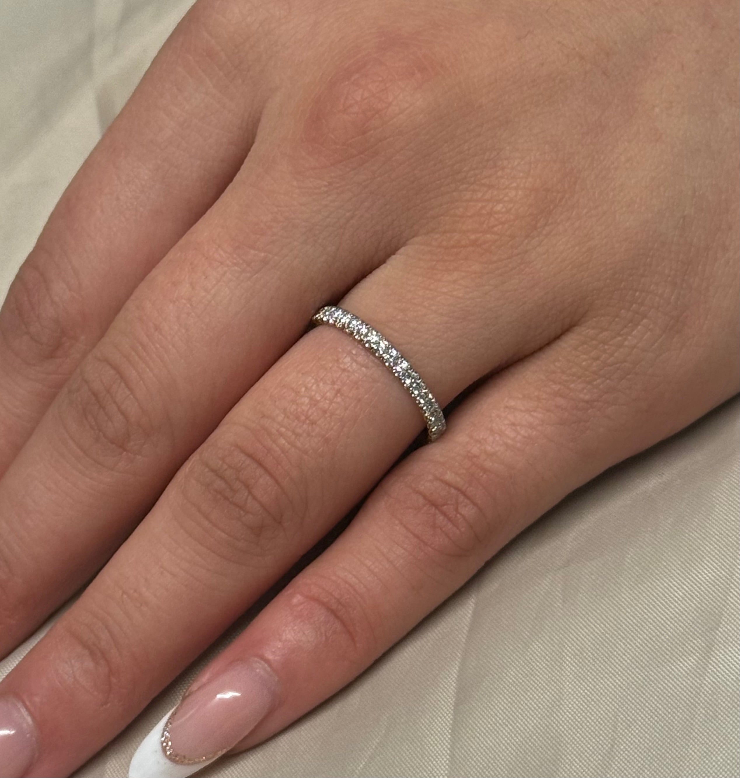 9ct Yellow Gold Grain Set Diamond Band