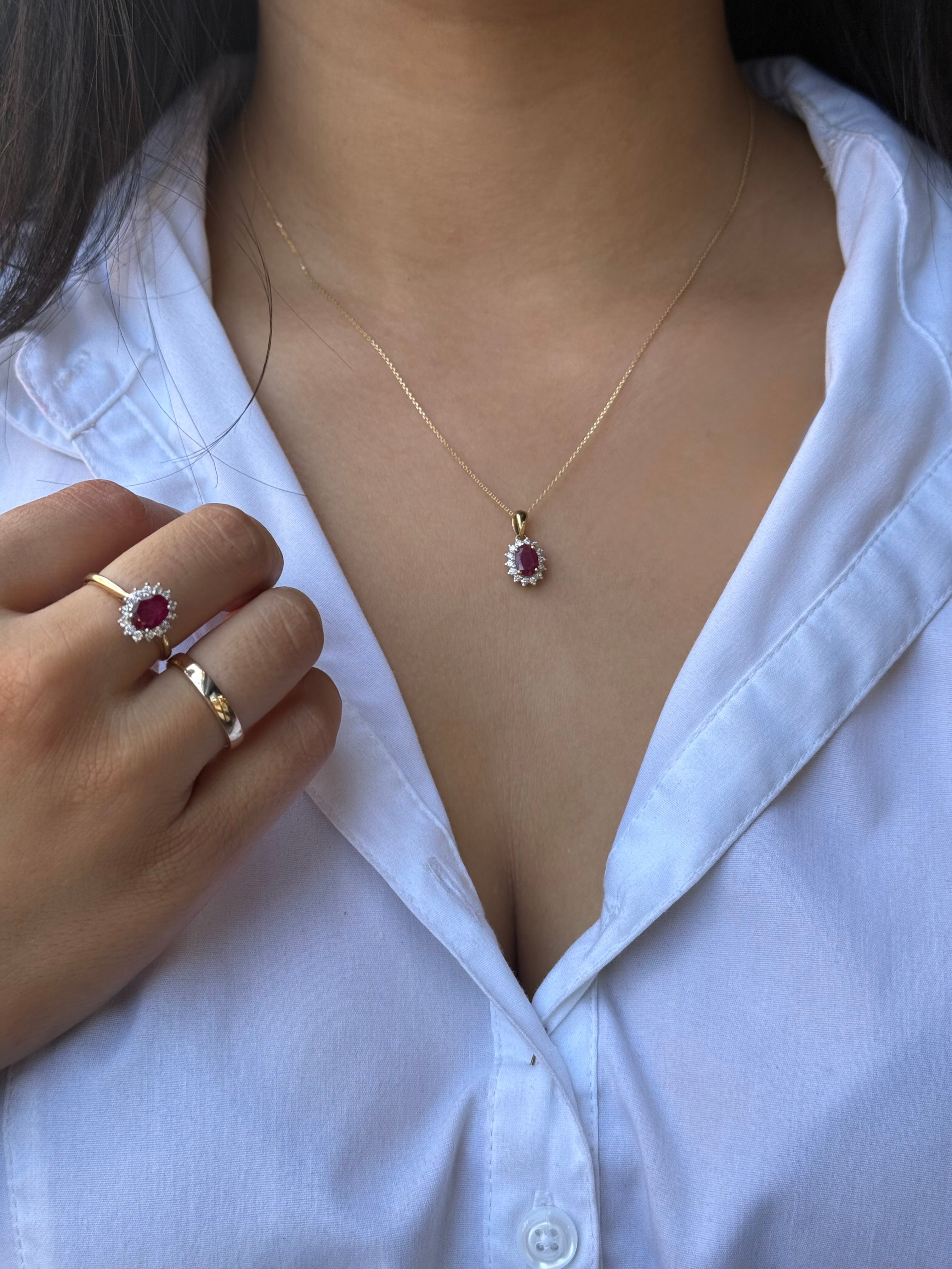 9ct Yellow Gold Ruby & Diamond Cluster Necklace