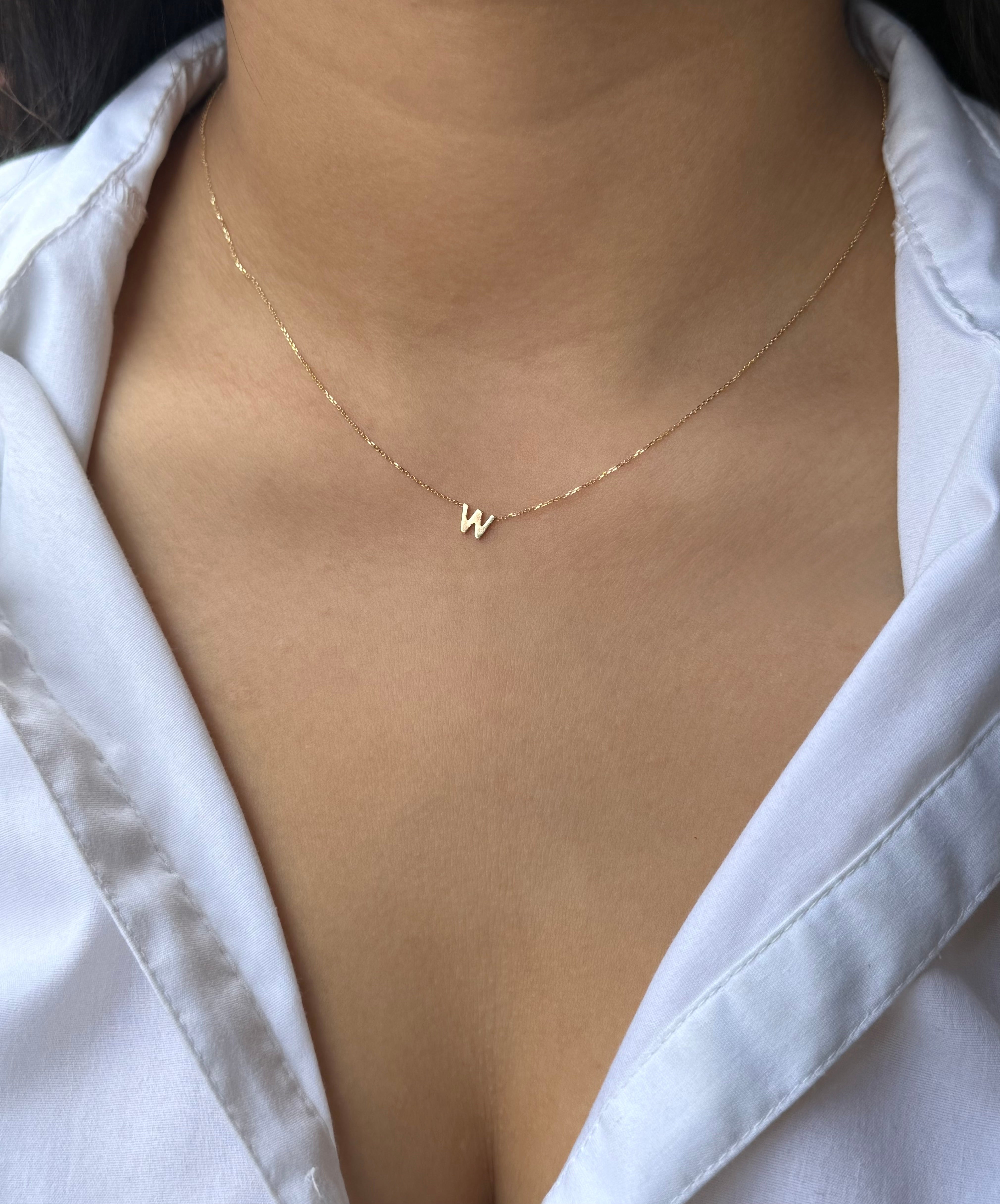 9ct Yellow Gold W Initial Necklace