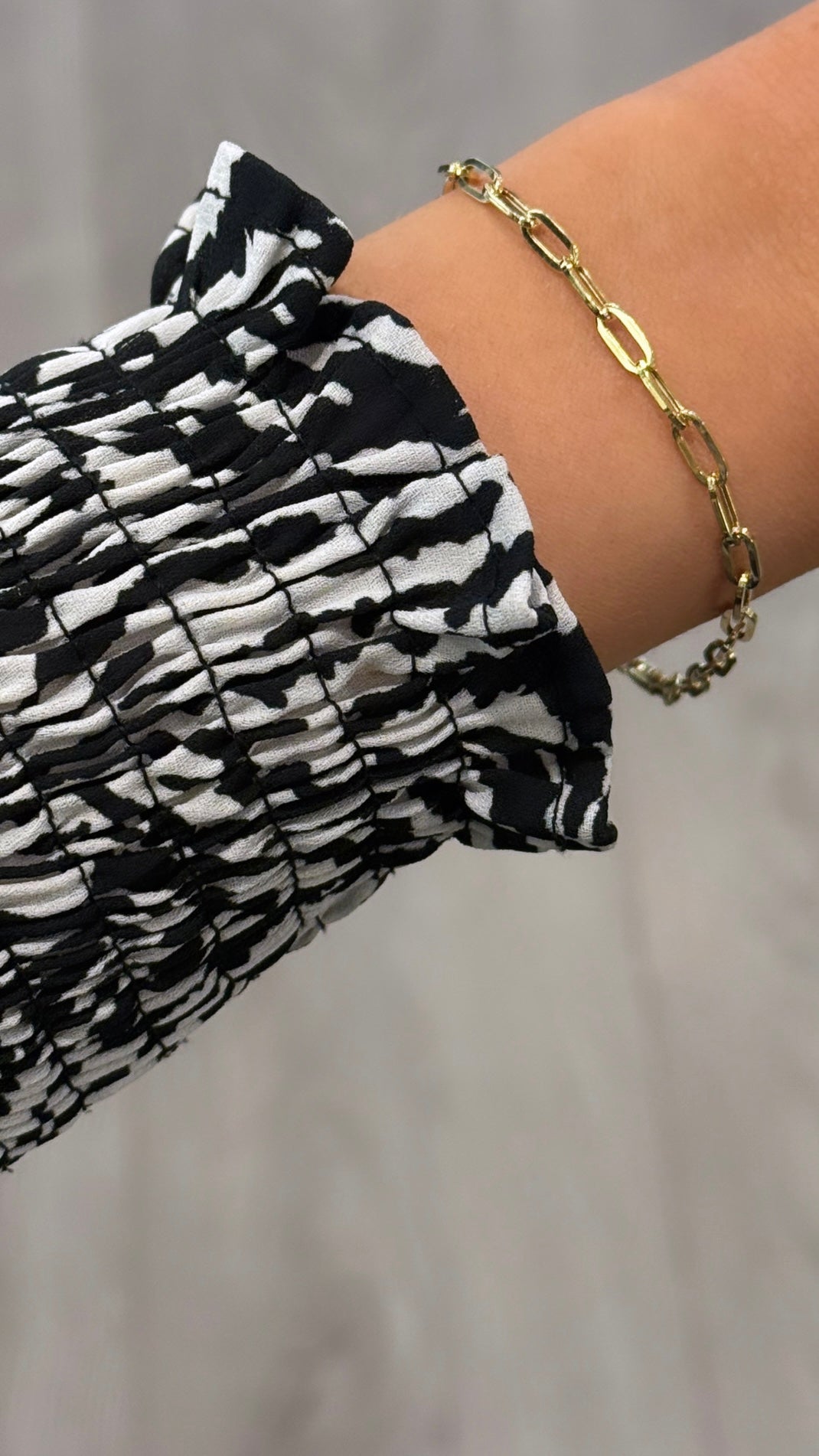 9ct Yellow Gold Medium Paperlink Bracelet