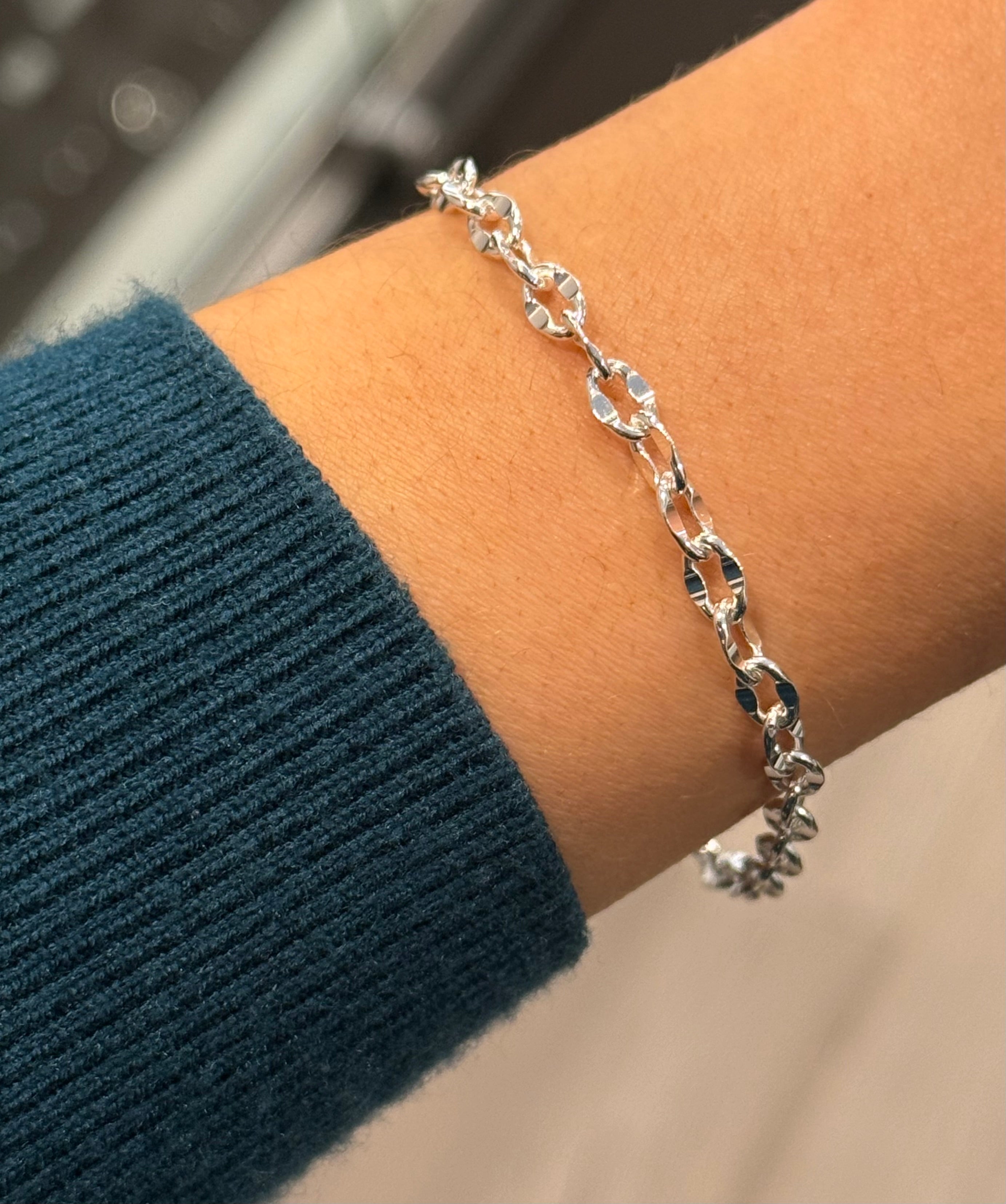 Sterling Silver Diamond Cut Oval Belcher Bracelet