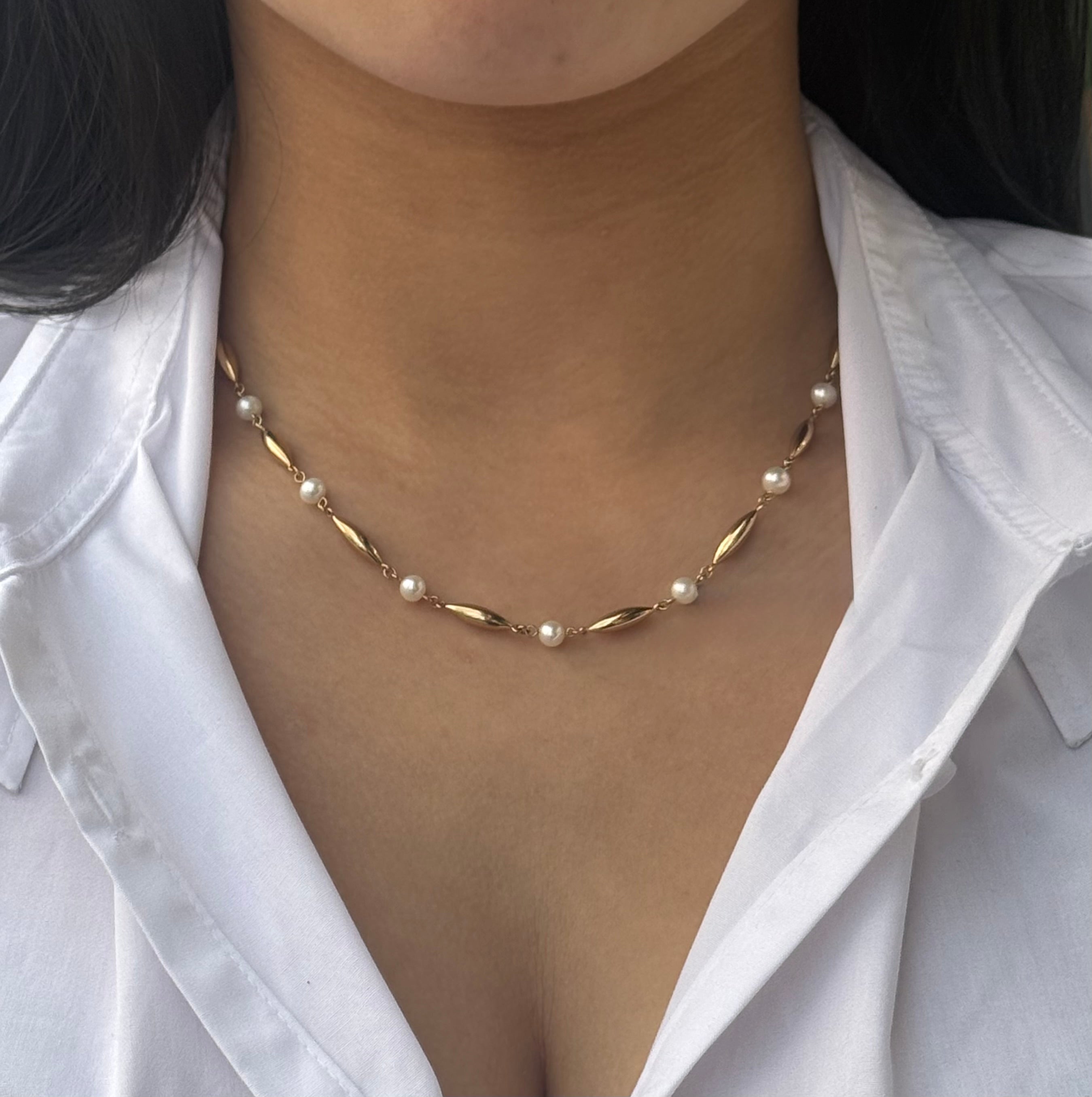 9ct Yellow Gold Pearl Necklace