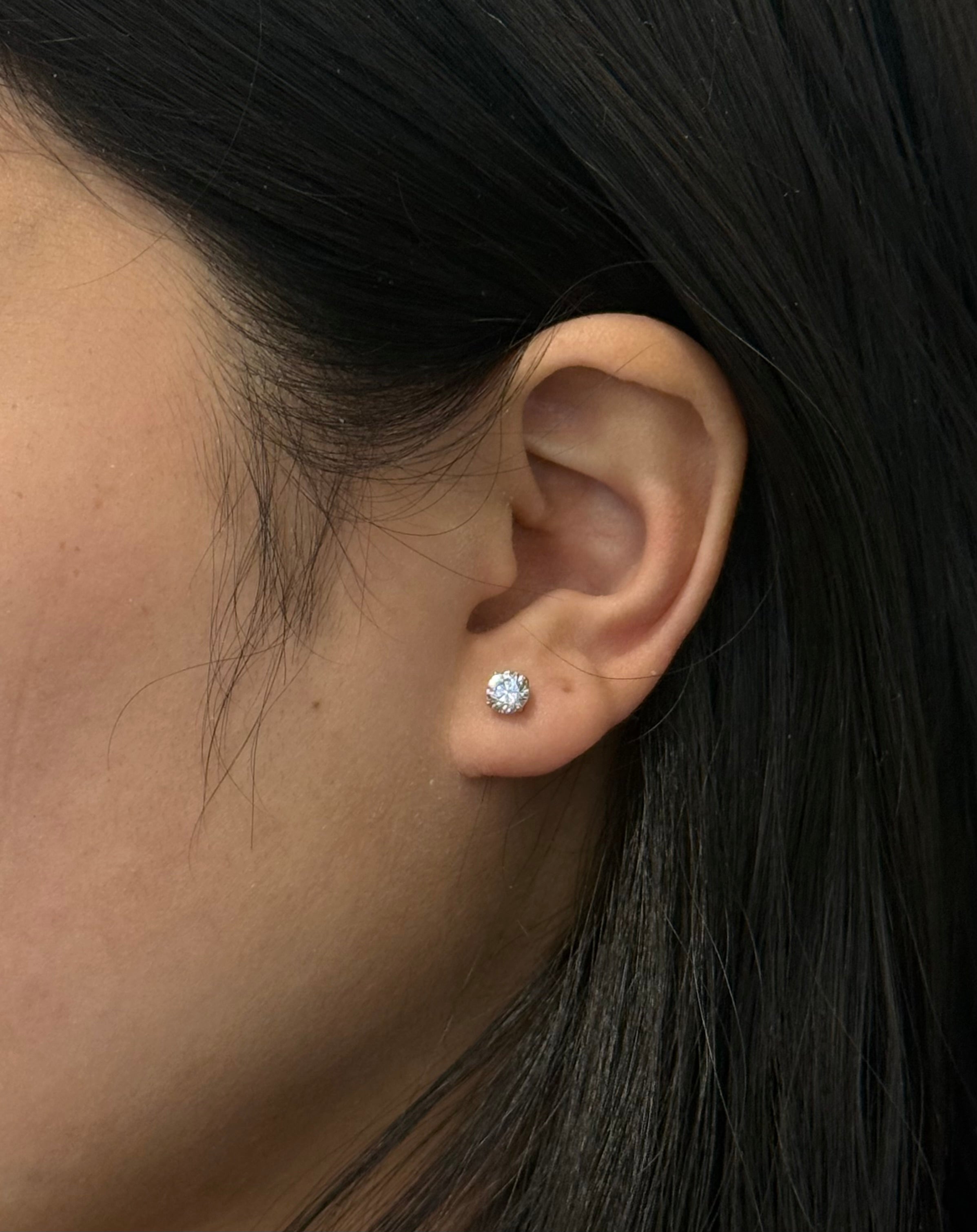 Sterling Silver Cubic Zirconia Claw Set Stud Earrings