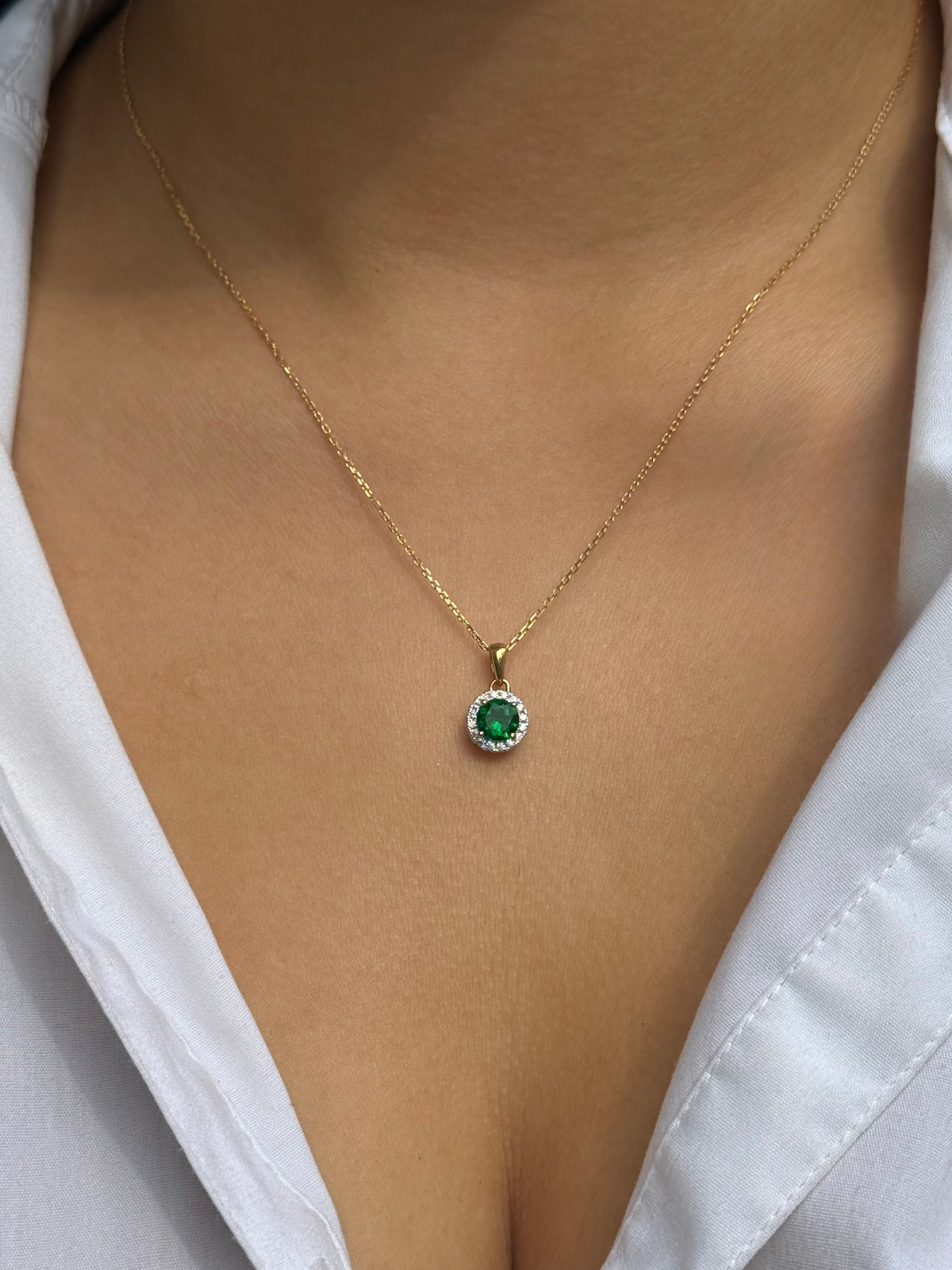 9ct Yellow Gold Green Stone Round CZ Halo Pendant