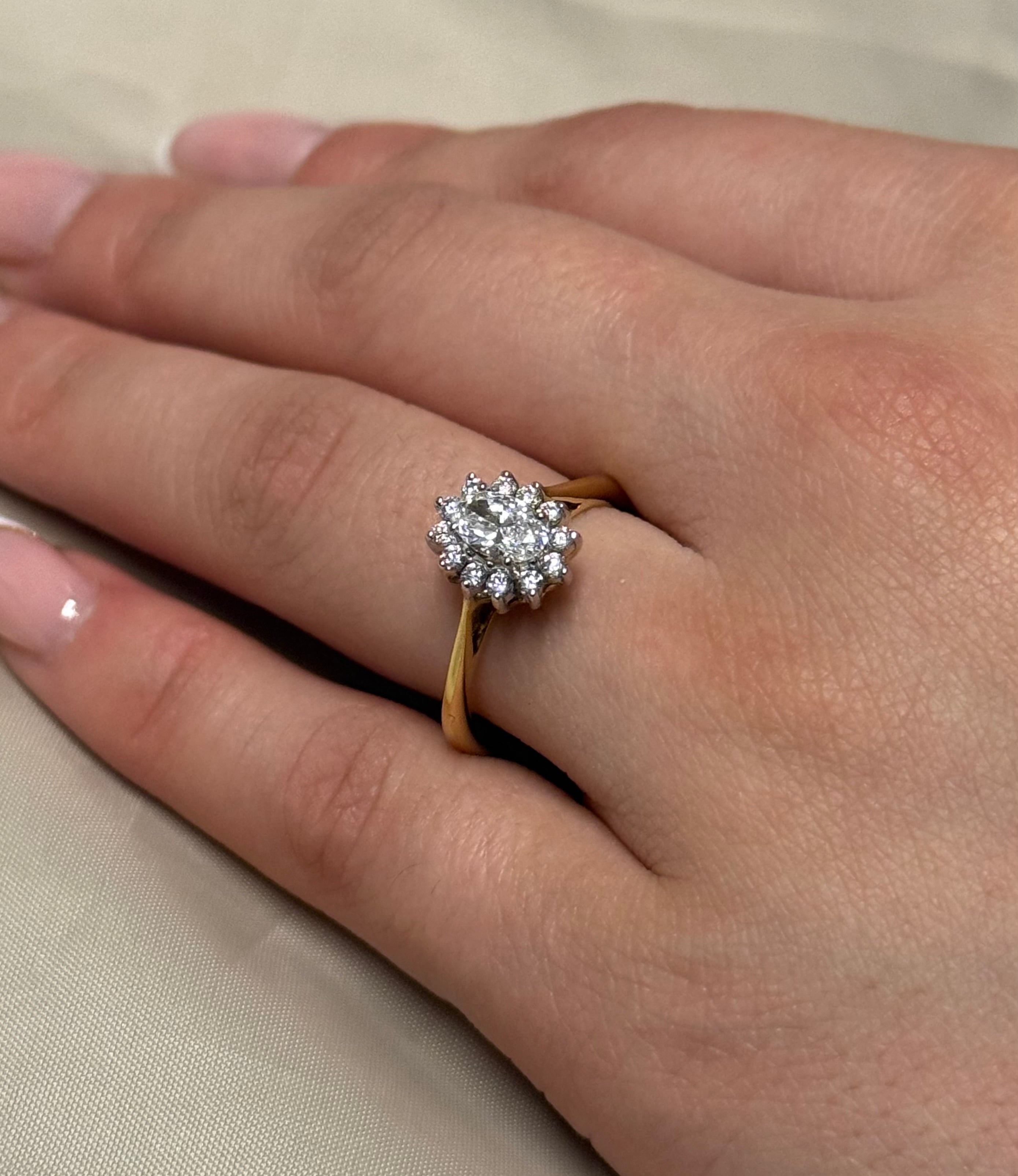 18K Yellow Gold Oval Diamond Cluster Ring