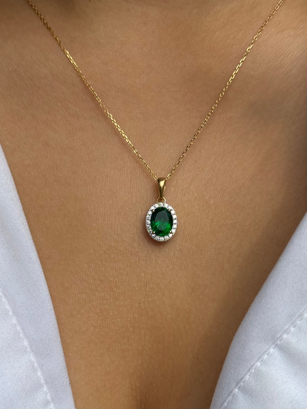 9ct Yellow Gold Green Stone Oval CZ Halo Pendant