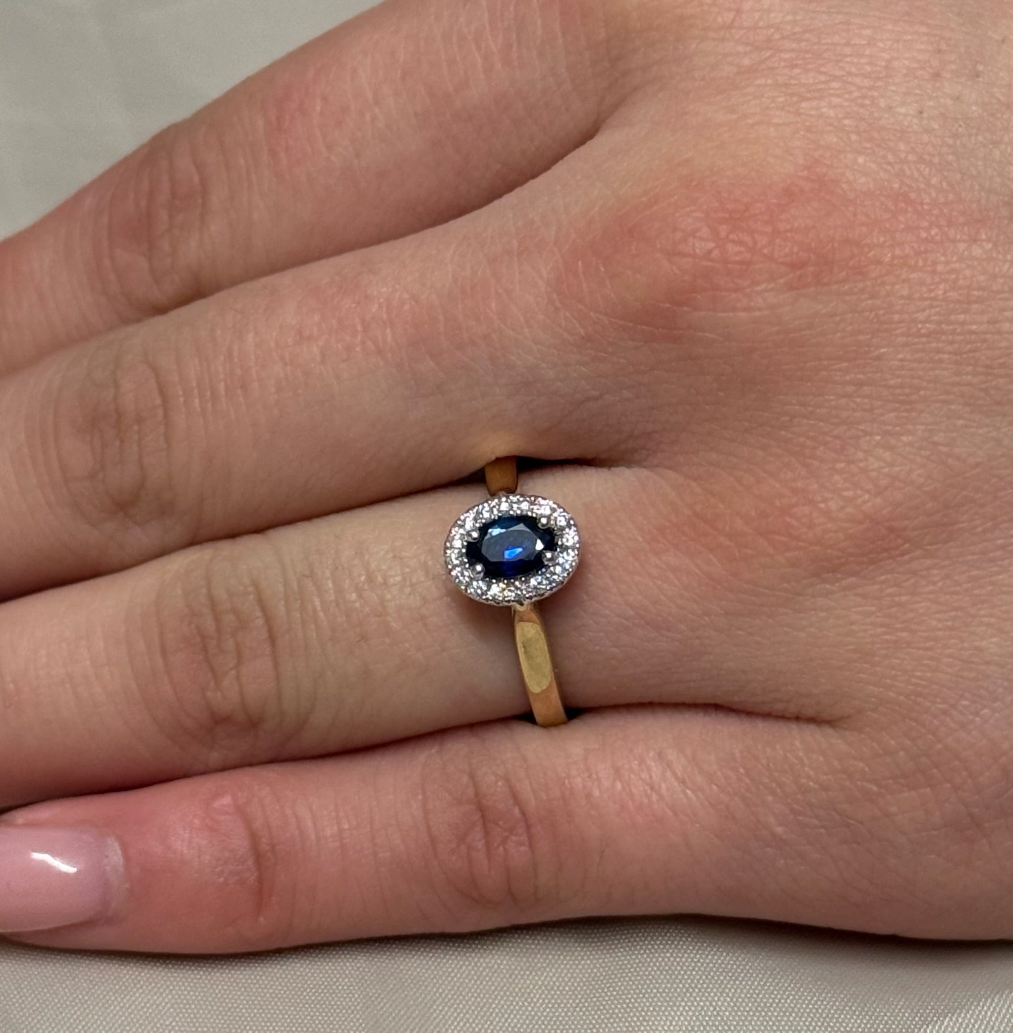 9ct Yellow Gold Sapphire and Diamond Cluster Ring