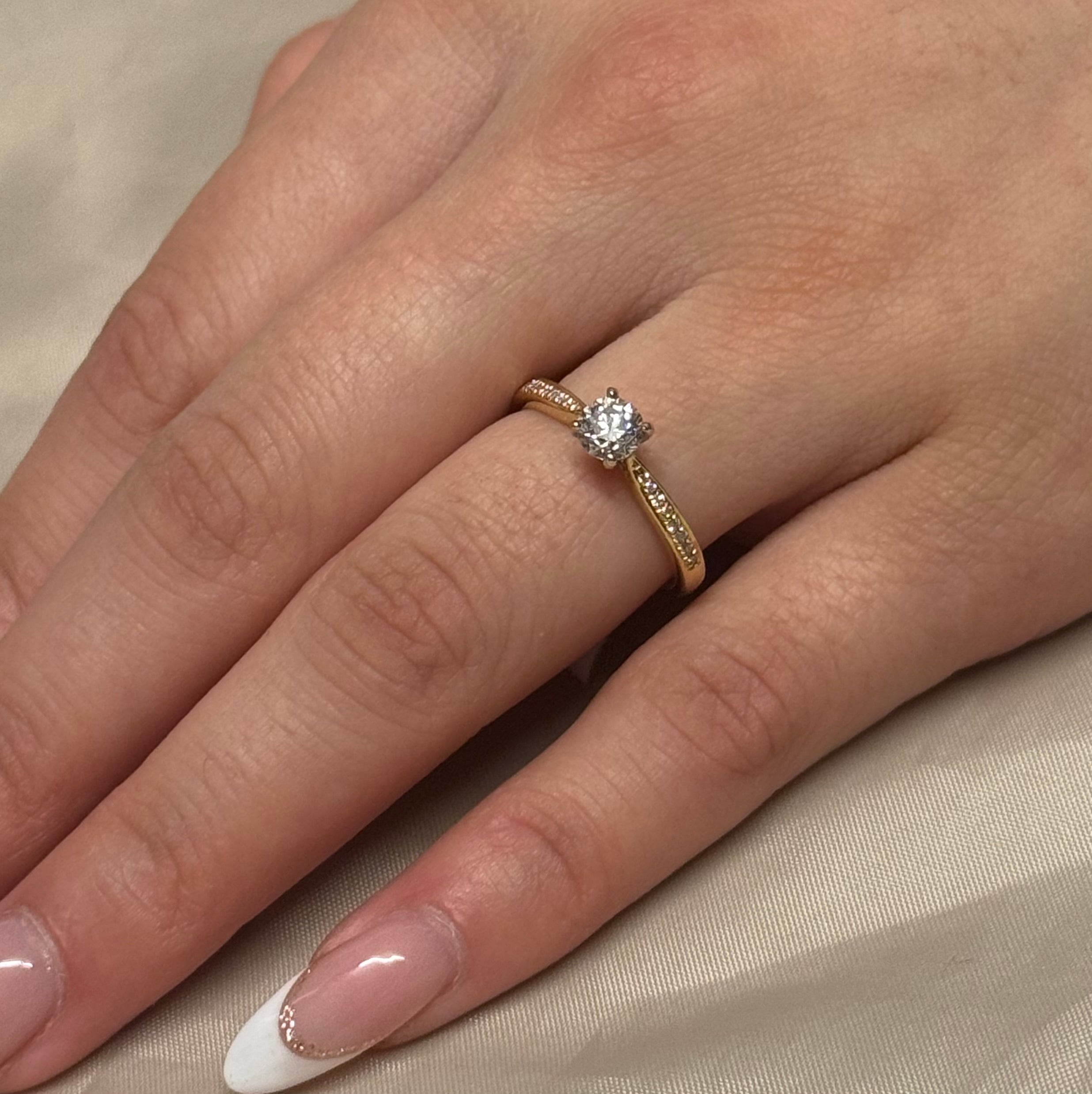 18K Yellow Gold 50pt Brilliant Cut Solitaire With Diamond Band