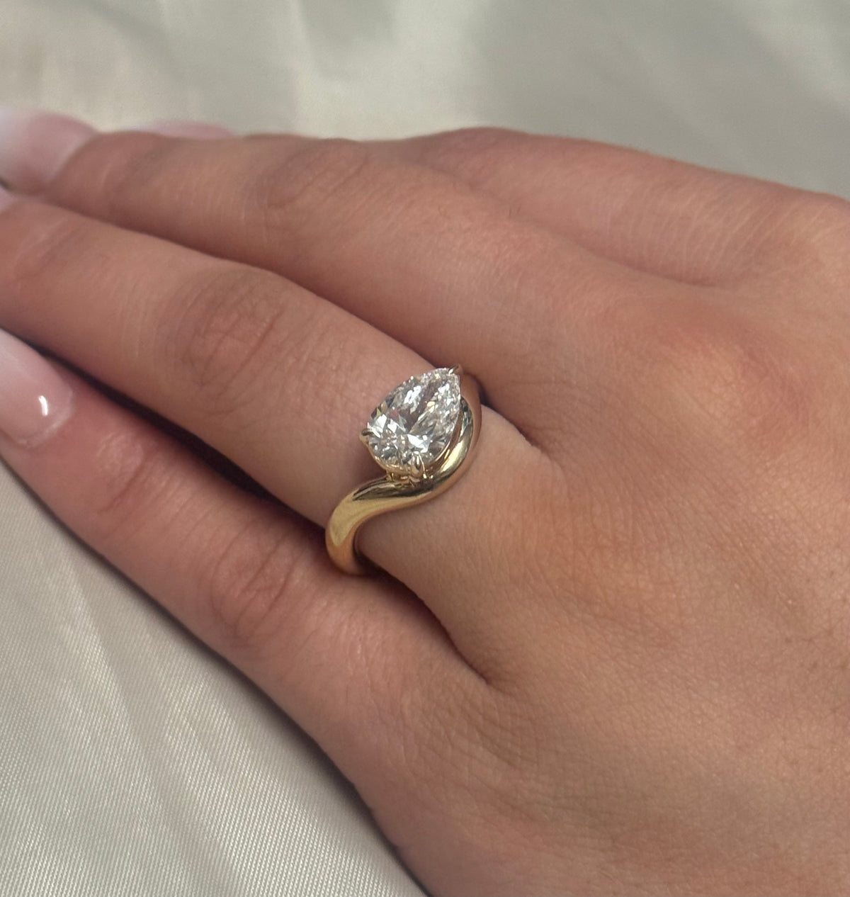 9K Yellow Gold 2.07ct Laboratory Grown East West Pear Ring