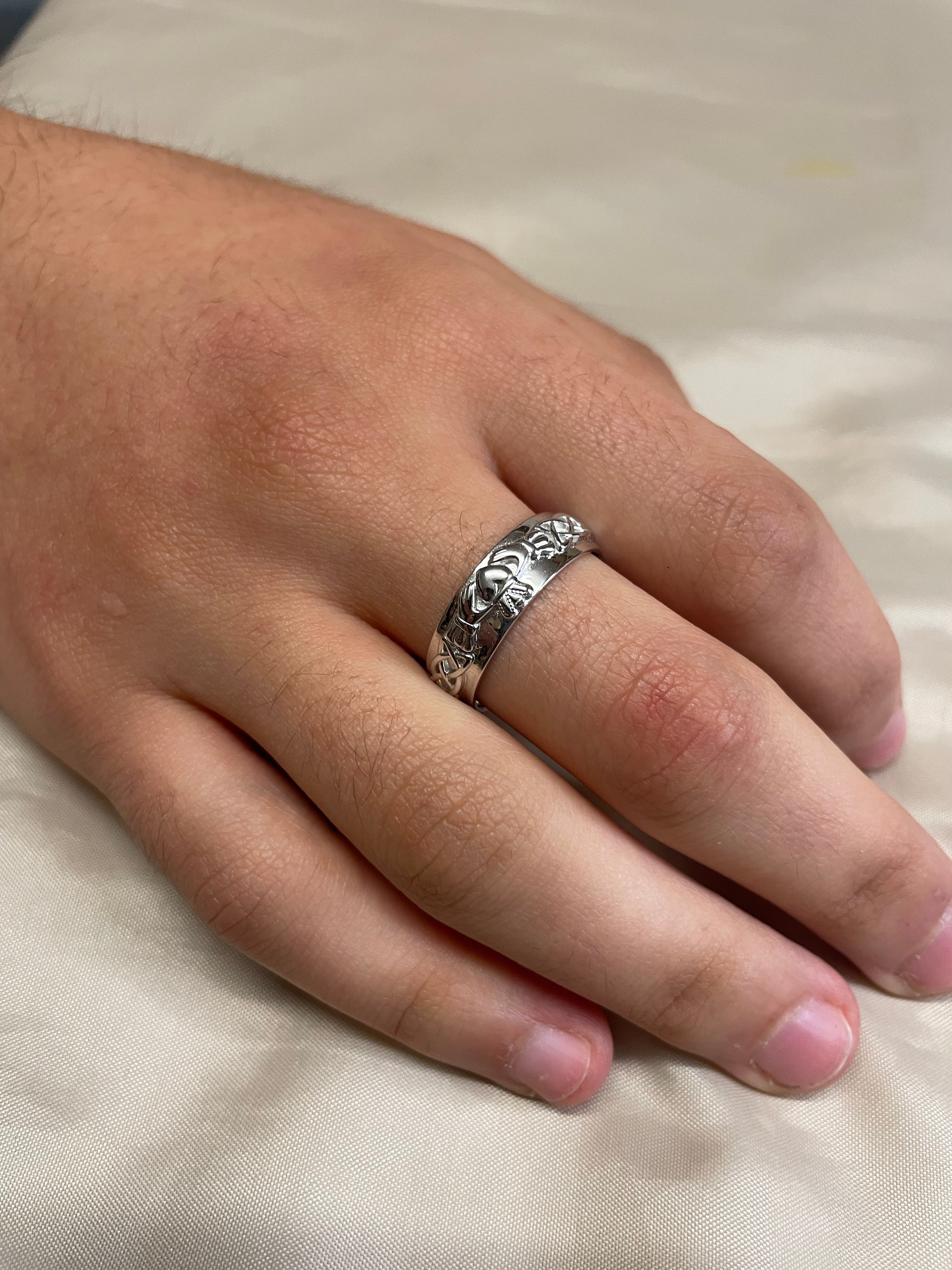 Sterling Silver Mens Raised Claddagh Band