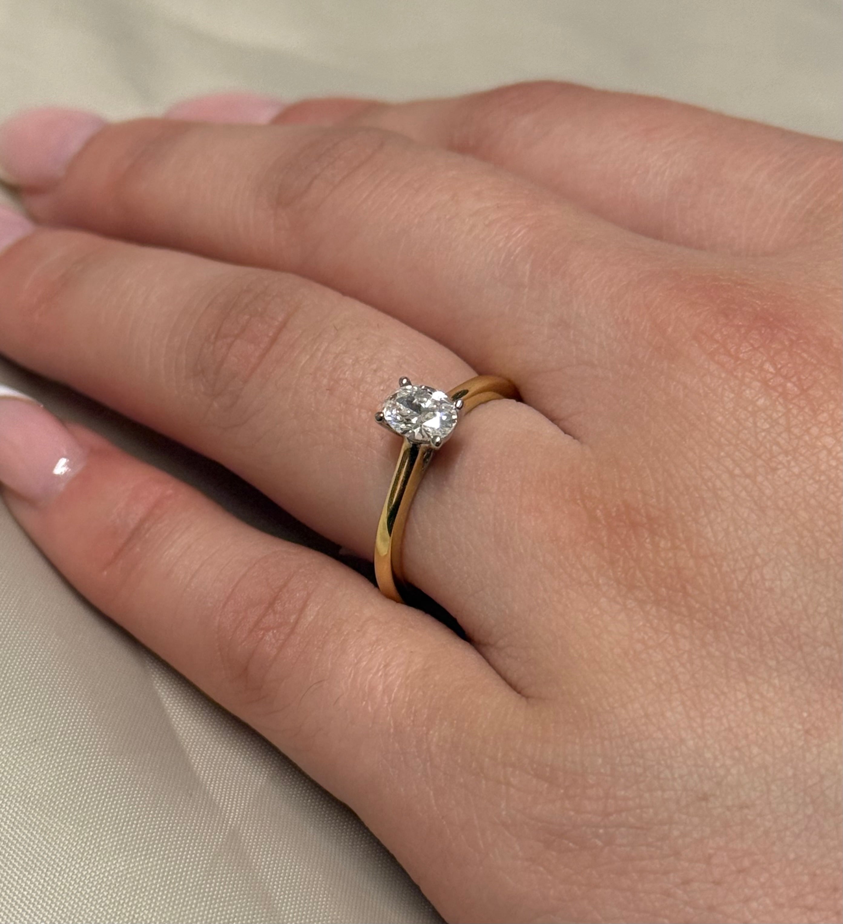 18K Yellow Gold 50pt Oval Solitaire Diamond Ring
