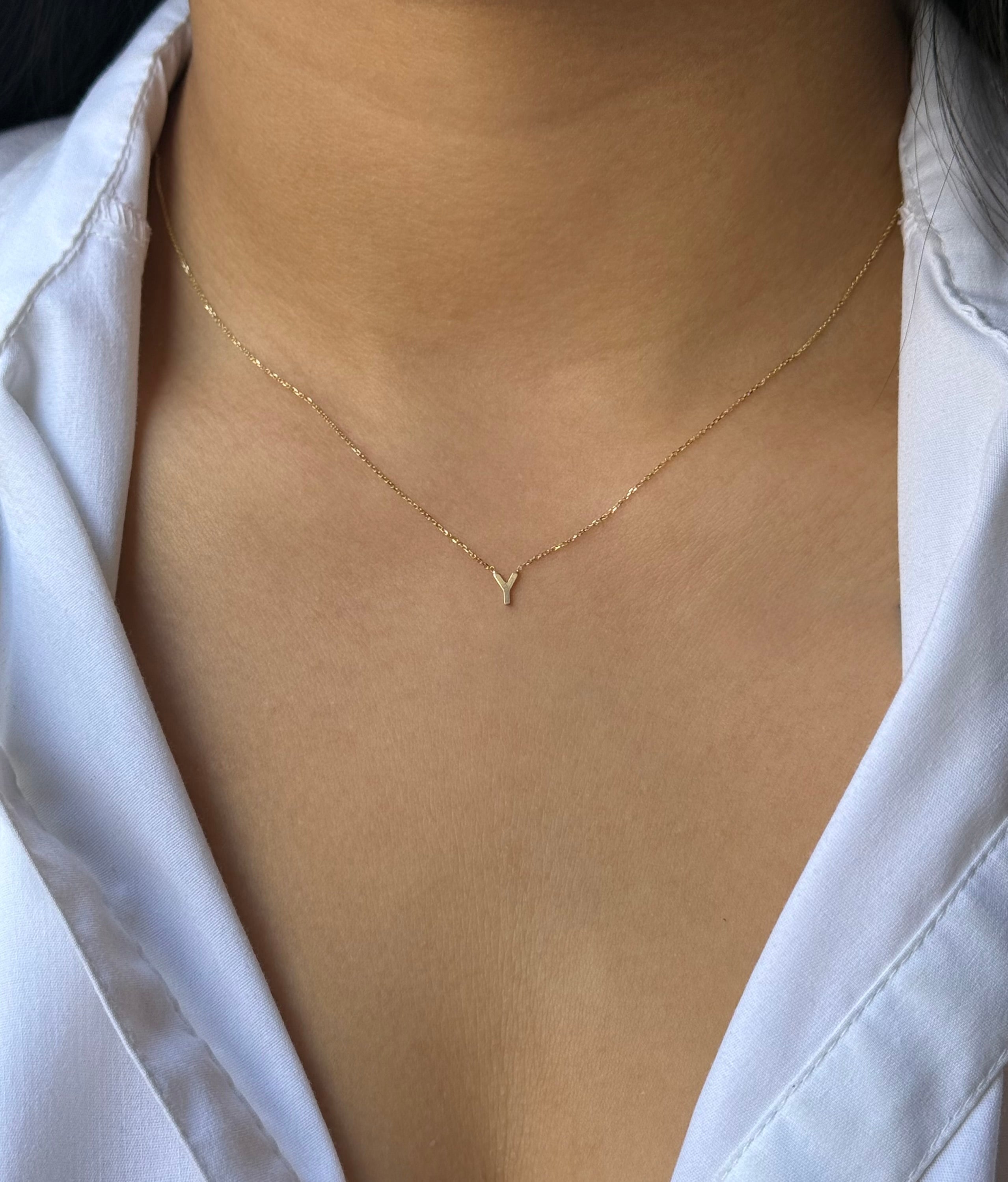 9ct Yellow Gold Y Initial Necklace