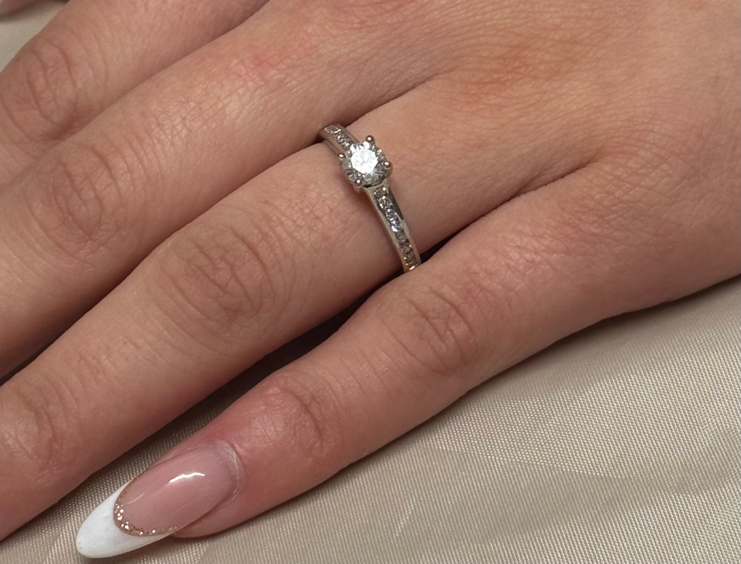 Platinum Diamond Solitaire with Diamond Band