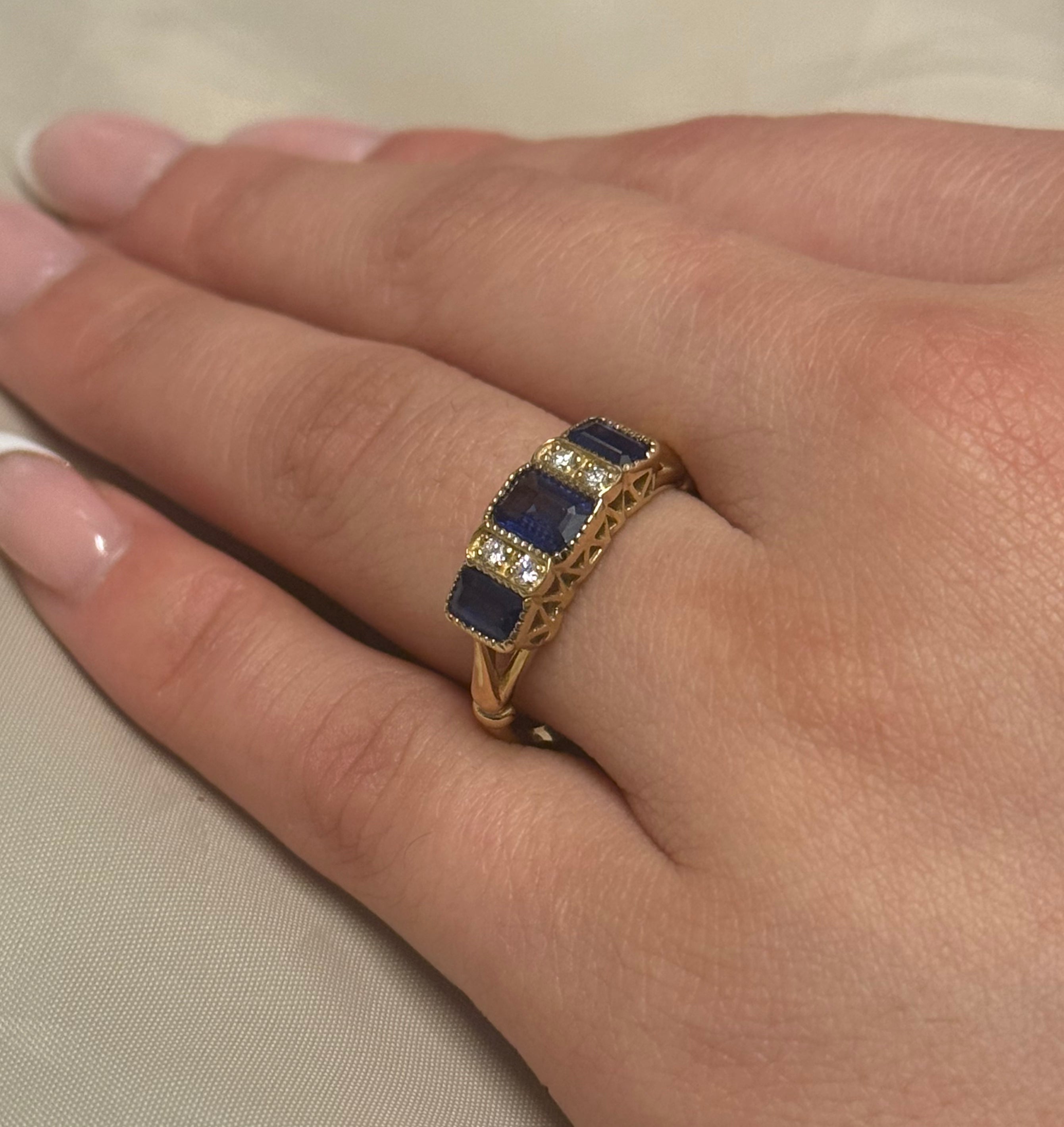 9ct Yellow Gold Vintage Style 3 Stone Sapphire and Diamond Ring