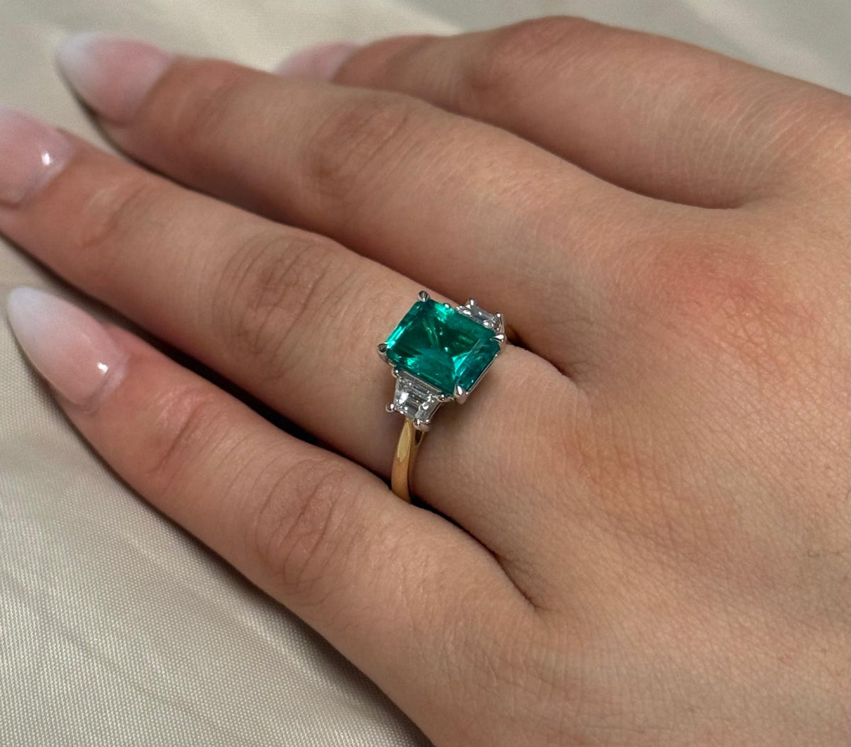 9ct Yellow Gold Lab-Grown Emerald Cut Emerald with Trapezoid Diamond Shoulders