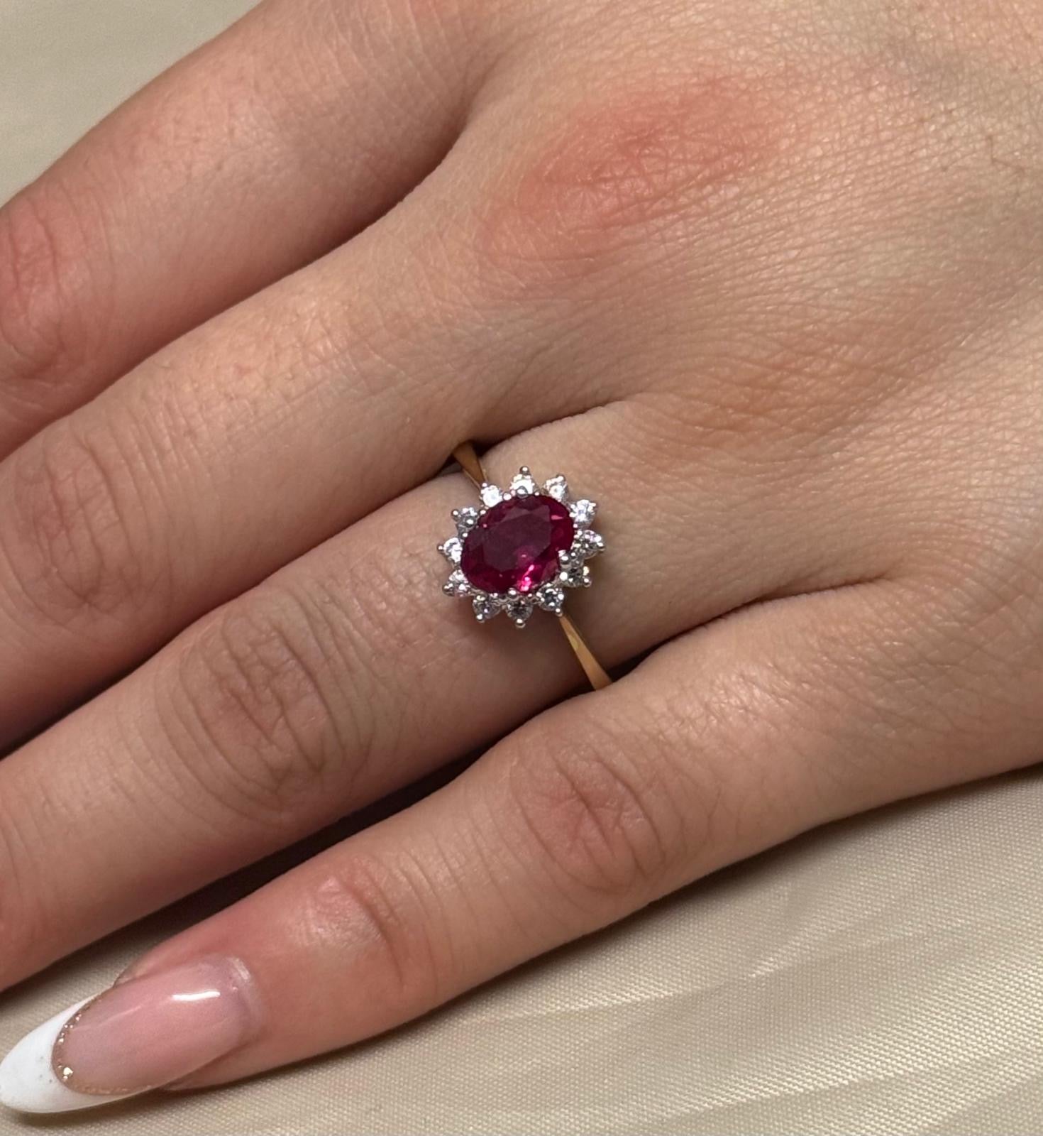 9K Yellow Gold Red Stone and CZ Cluster Ring