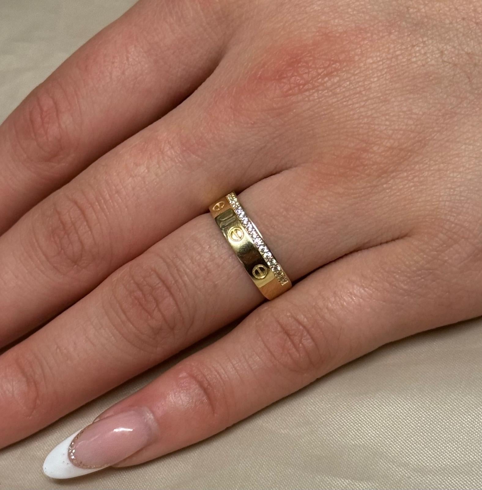 9K Yellow Gold CZ Screw Ring