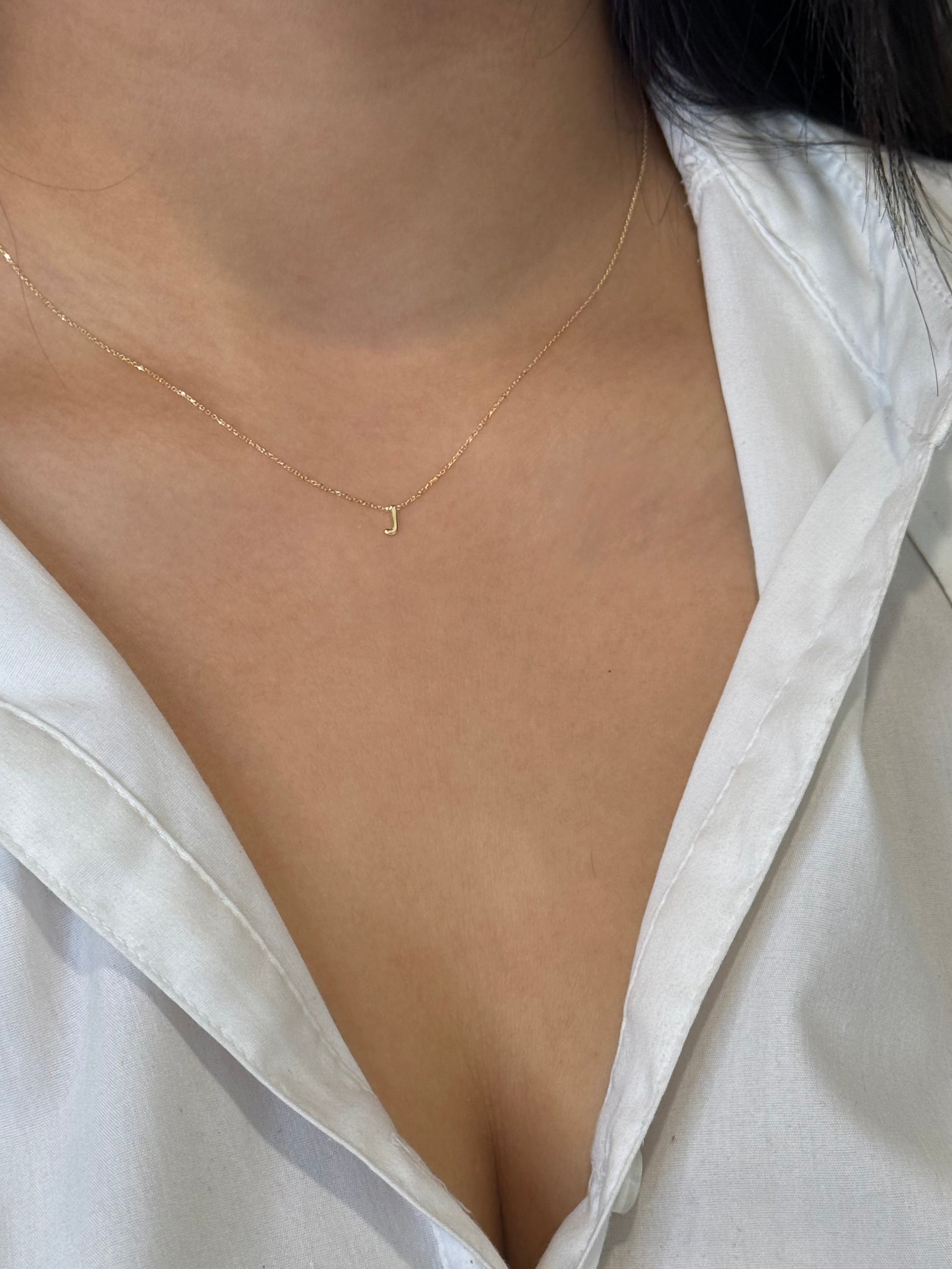 9ct Yellow Gold J Initial Necklace