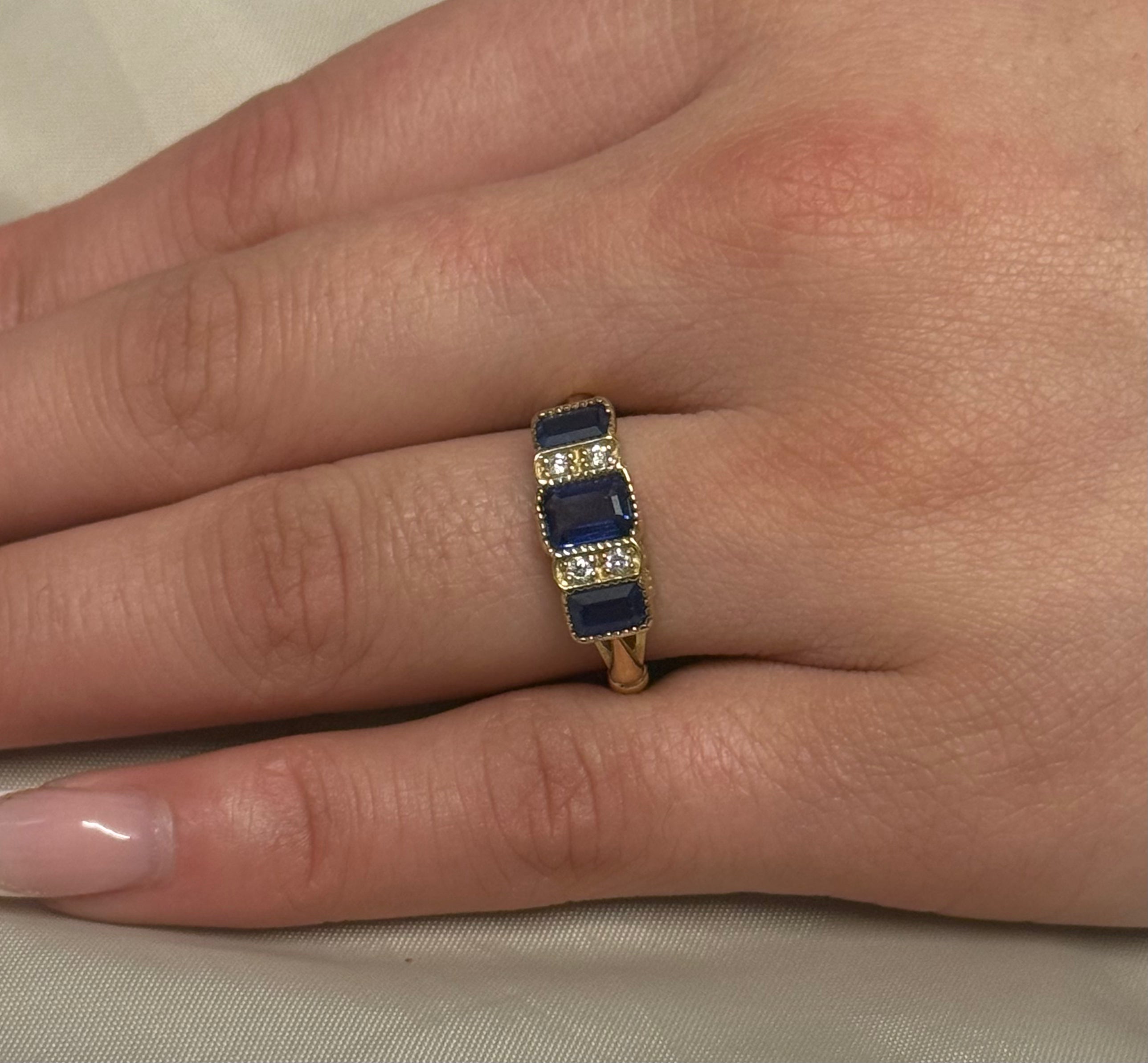 9ct Yellow Gold Vintage Style 3 Stone Sapphire and Diamond Ring
