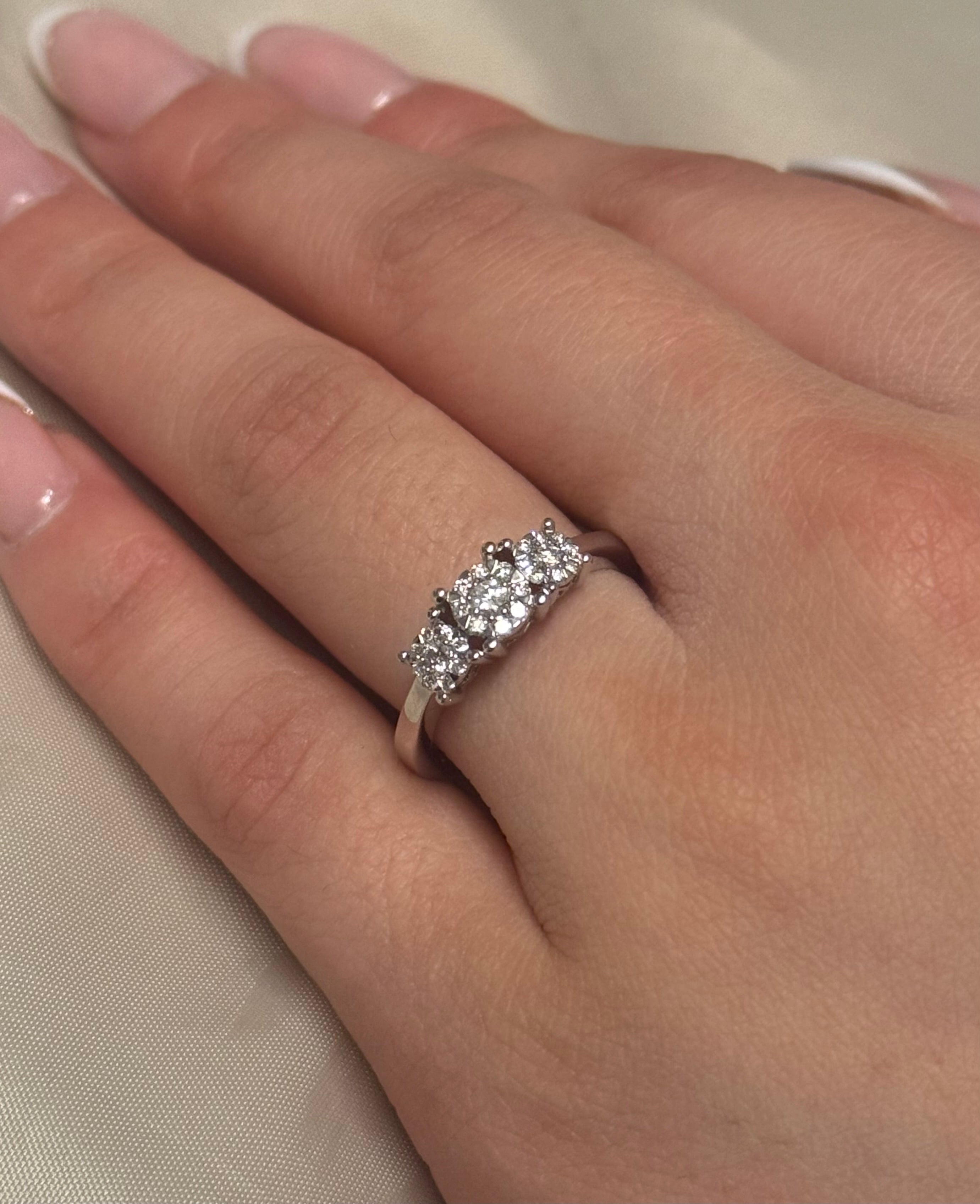 9K White Gold Illusion Three Stone Diamond Ring