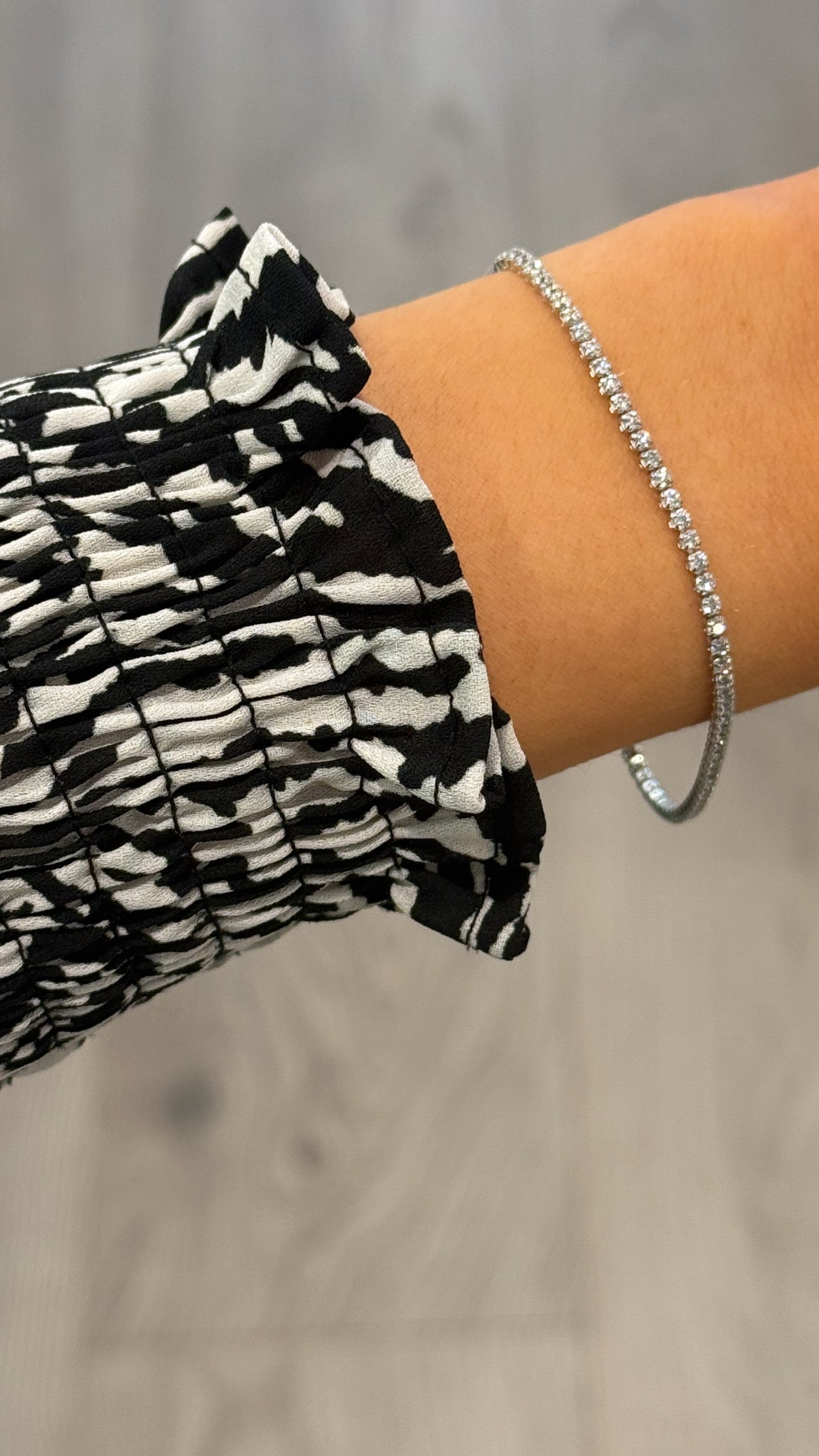 9ct White Gold Dainty Cz Tennis Bracelet