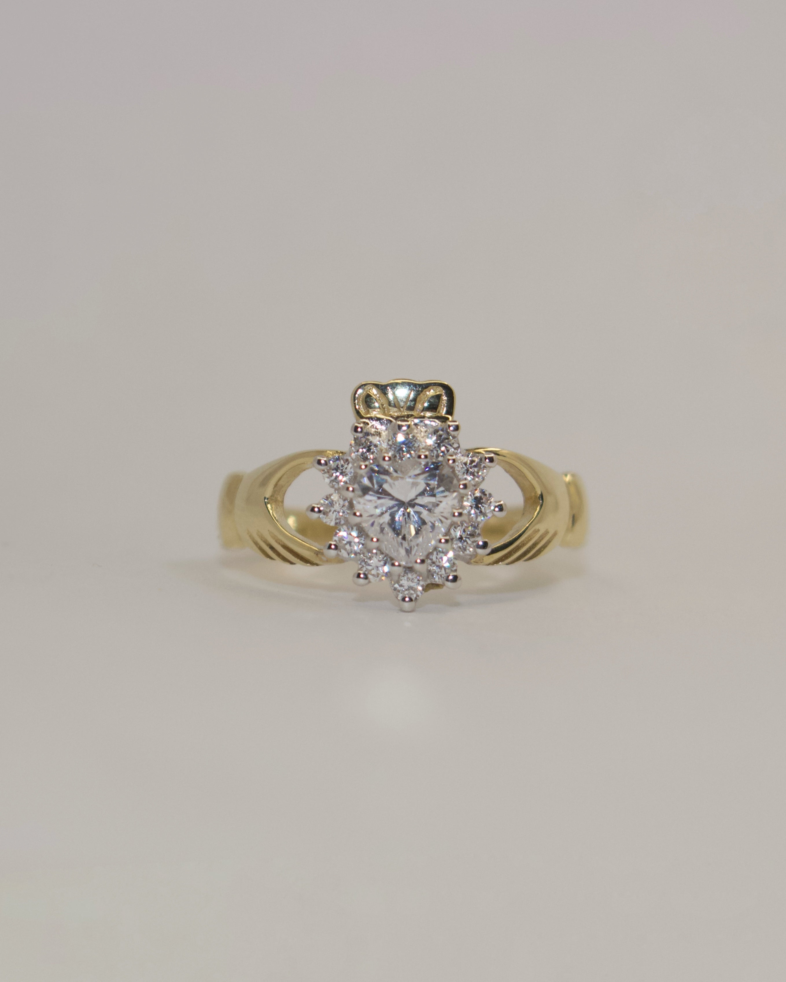 9ct Yellow Gold Cz Cluster Claddagh Ring