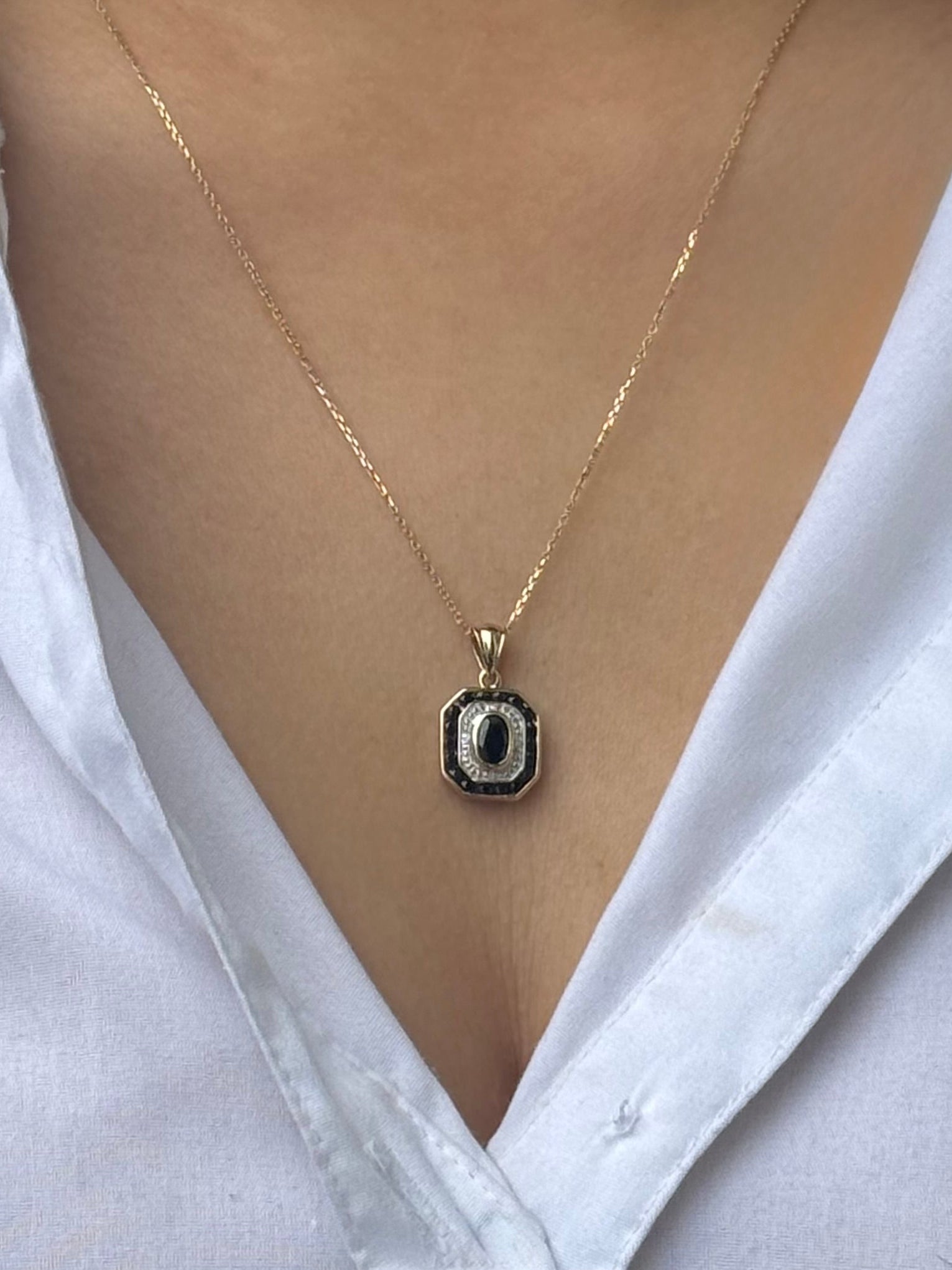 9ct Yellow Gold Sapphire and Diamond Vintage Style Pendant