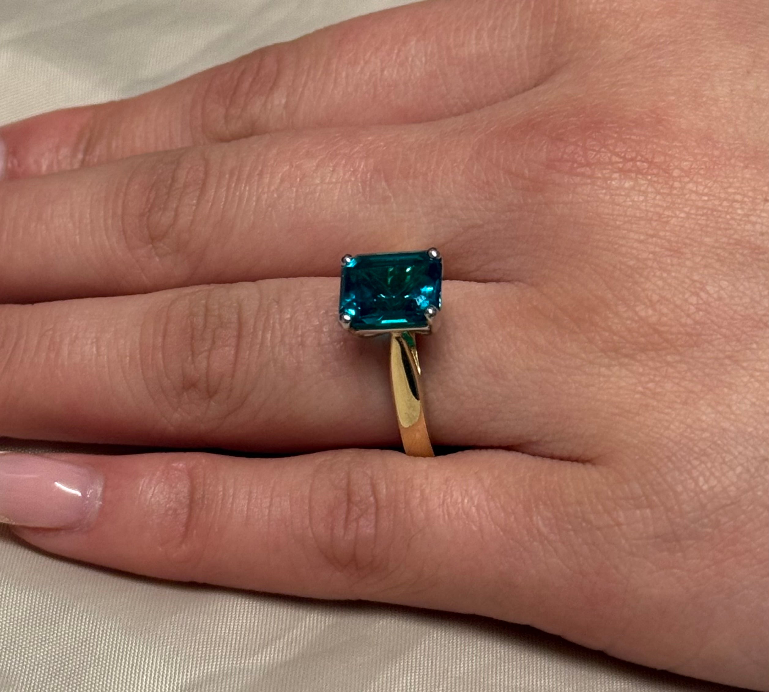 9K Yellow Gold and Platinum Emerald Cut Laboratory Grown Emerald