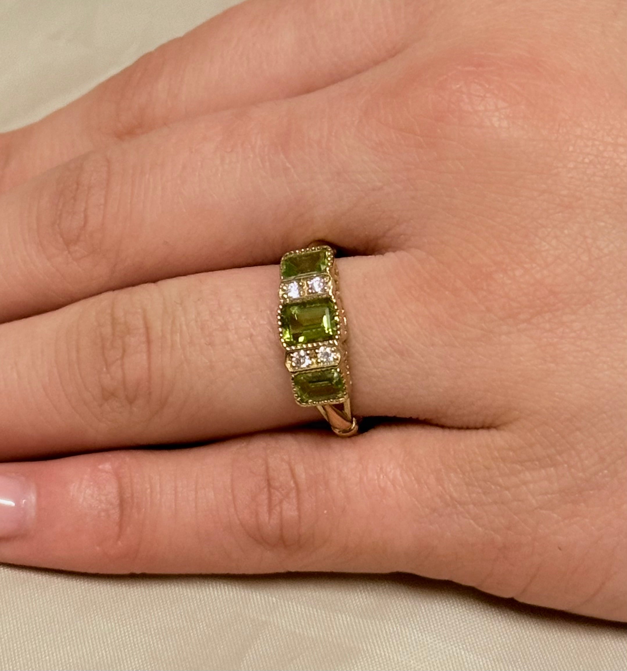 9K Yellow Gold Vintage Style Peridot and Diamond Three Stone