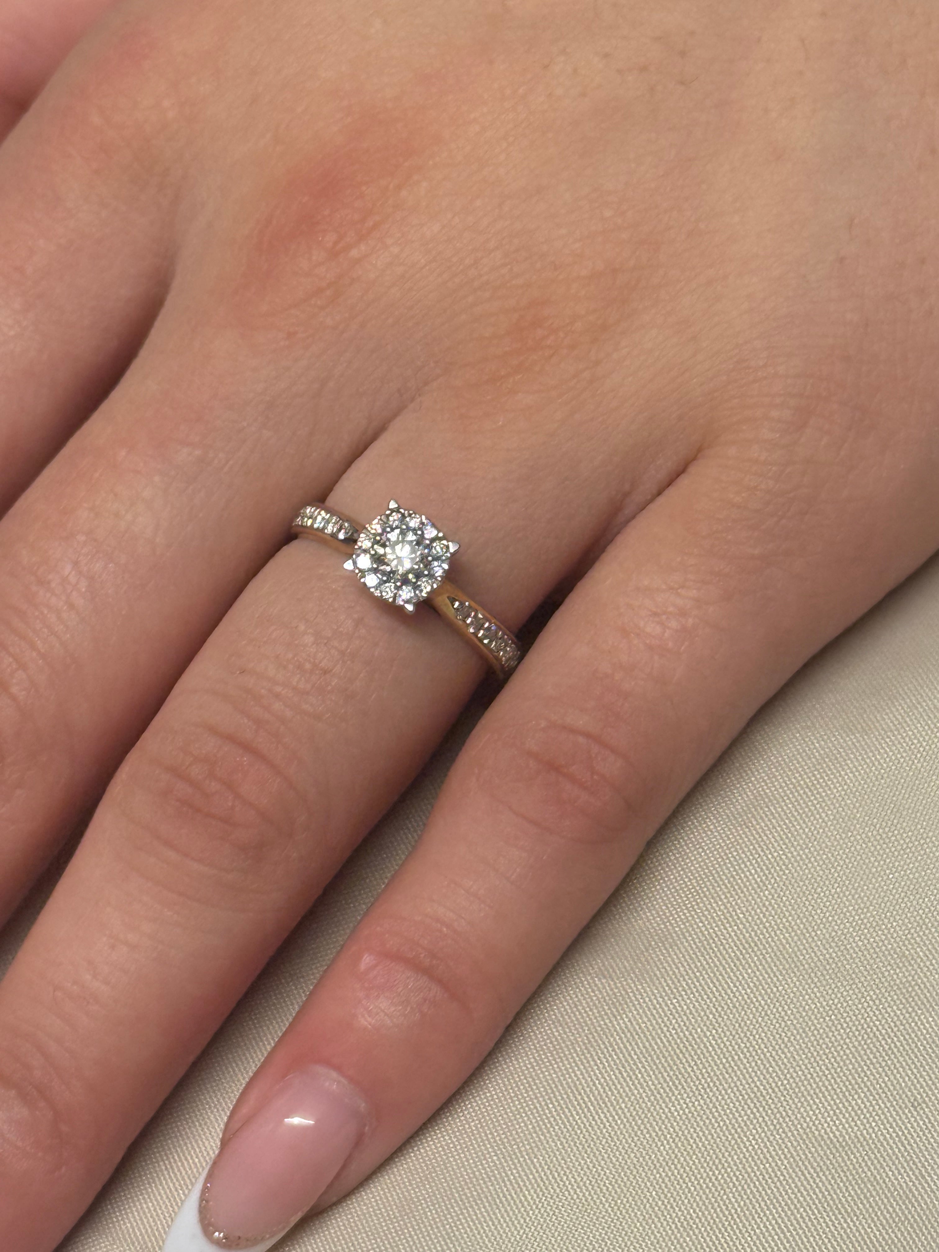 9K Yellow Gold 51pt Illusion Solitaire With Diamond Band