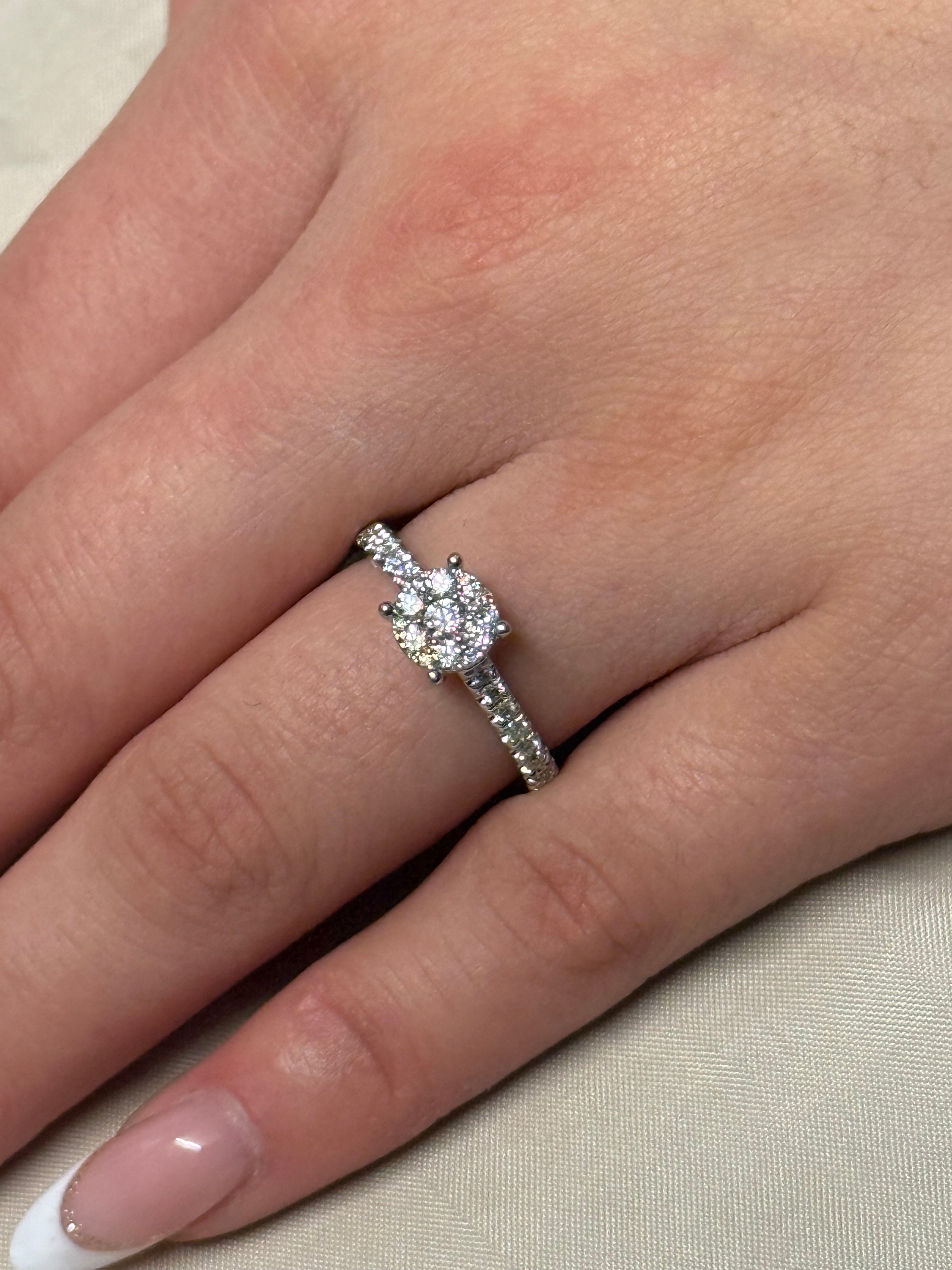 9K White Gold 50pt Illusion Solitaire With Diamond Band