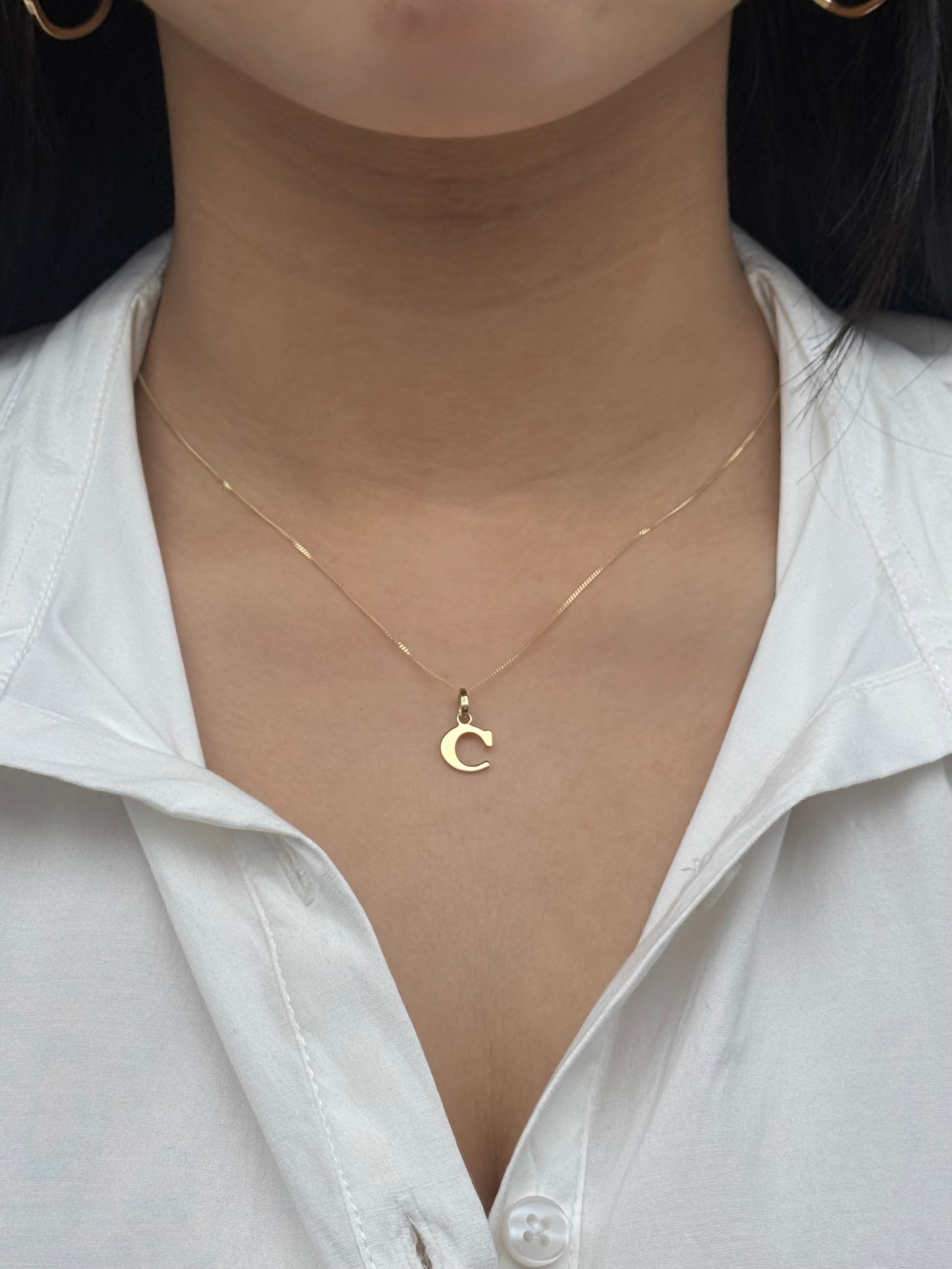 9ct Yellow Gold C Initial Pendant