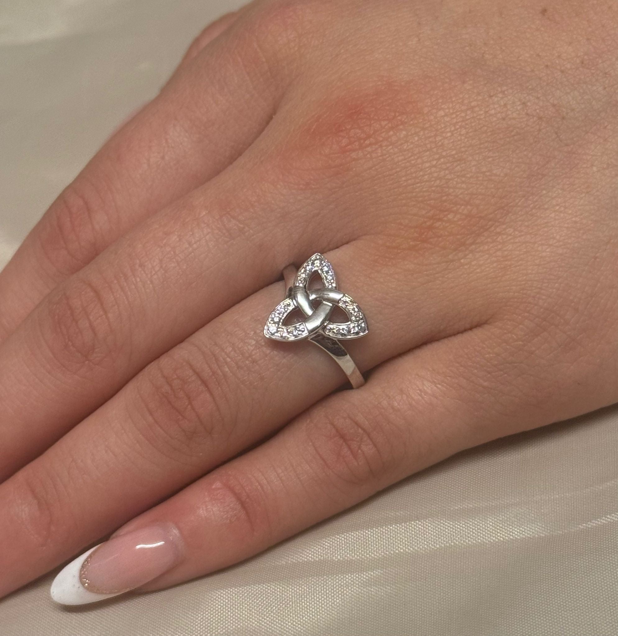 9K White Gold Diamond Trinity Ring