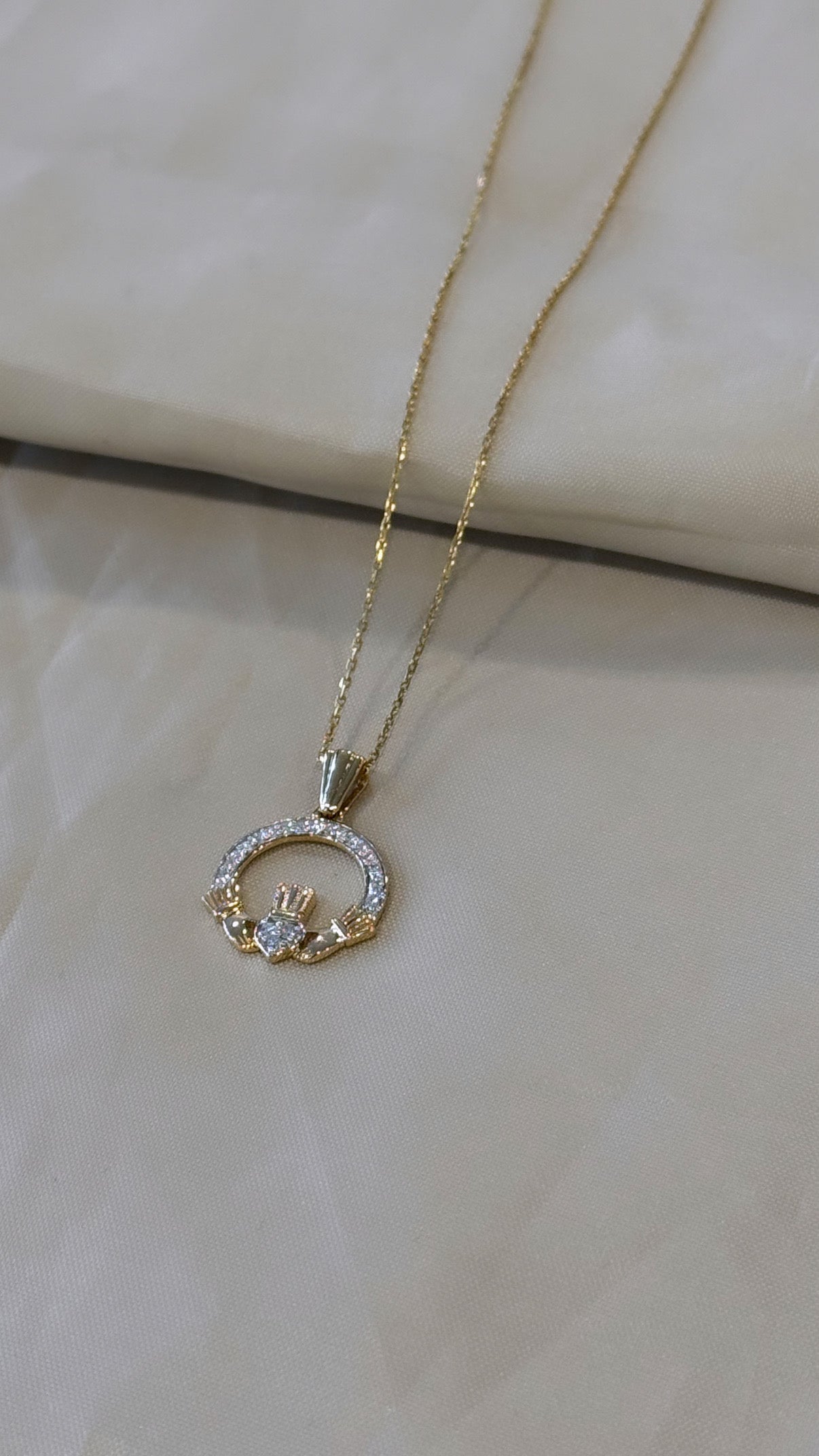 9ct Yellow Gold Diamond Claddagh Medium Pendant