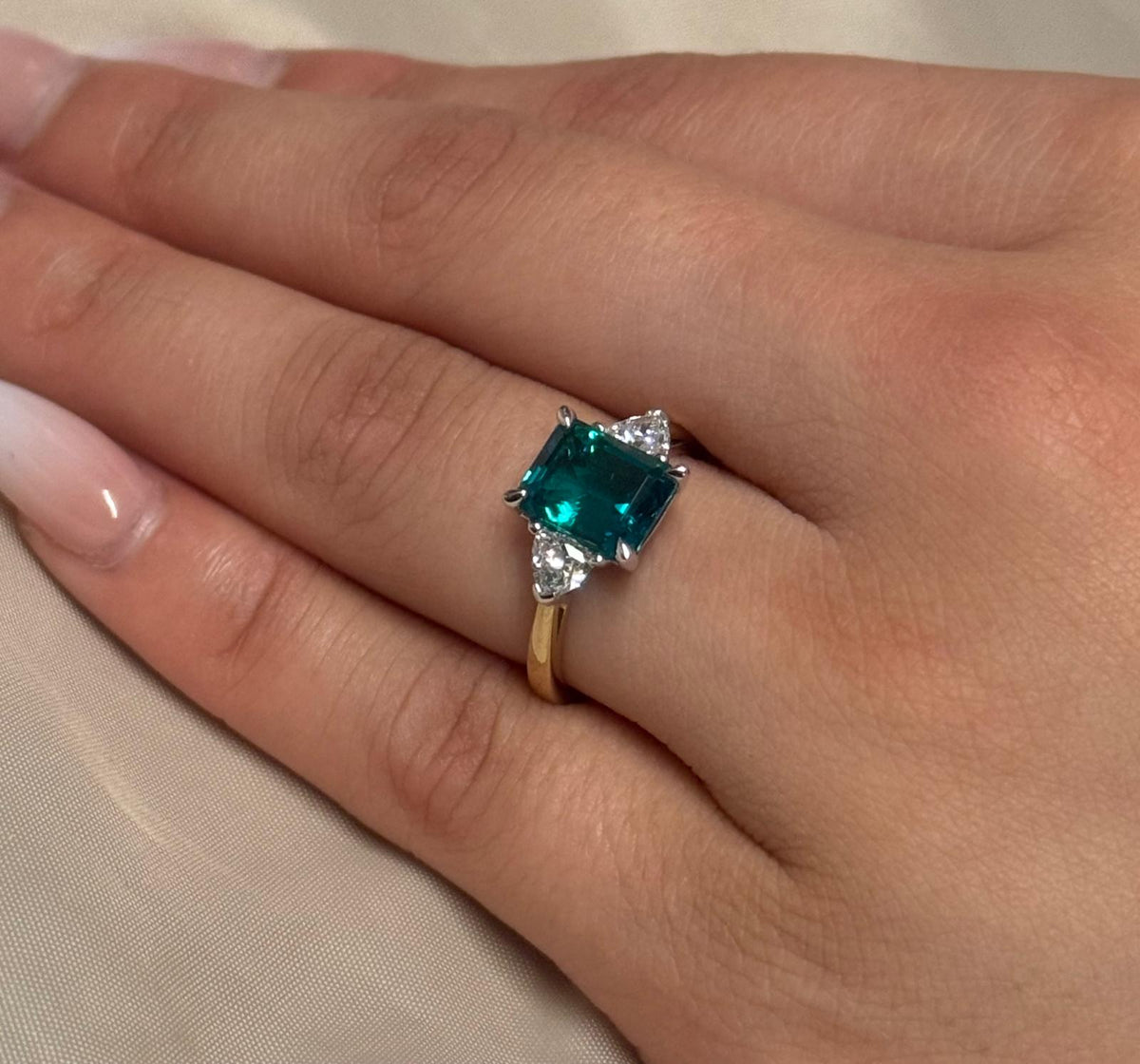 9ct Yellow Gold Lab-Grown Emerald Cut Emerald with Trillion Diamond Shoulders