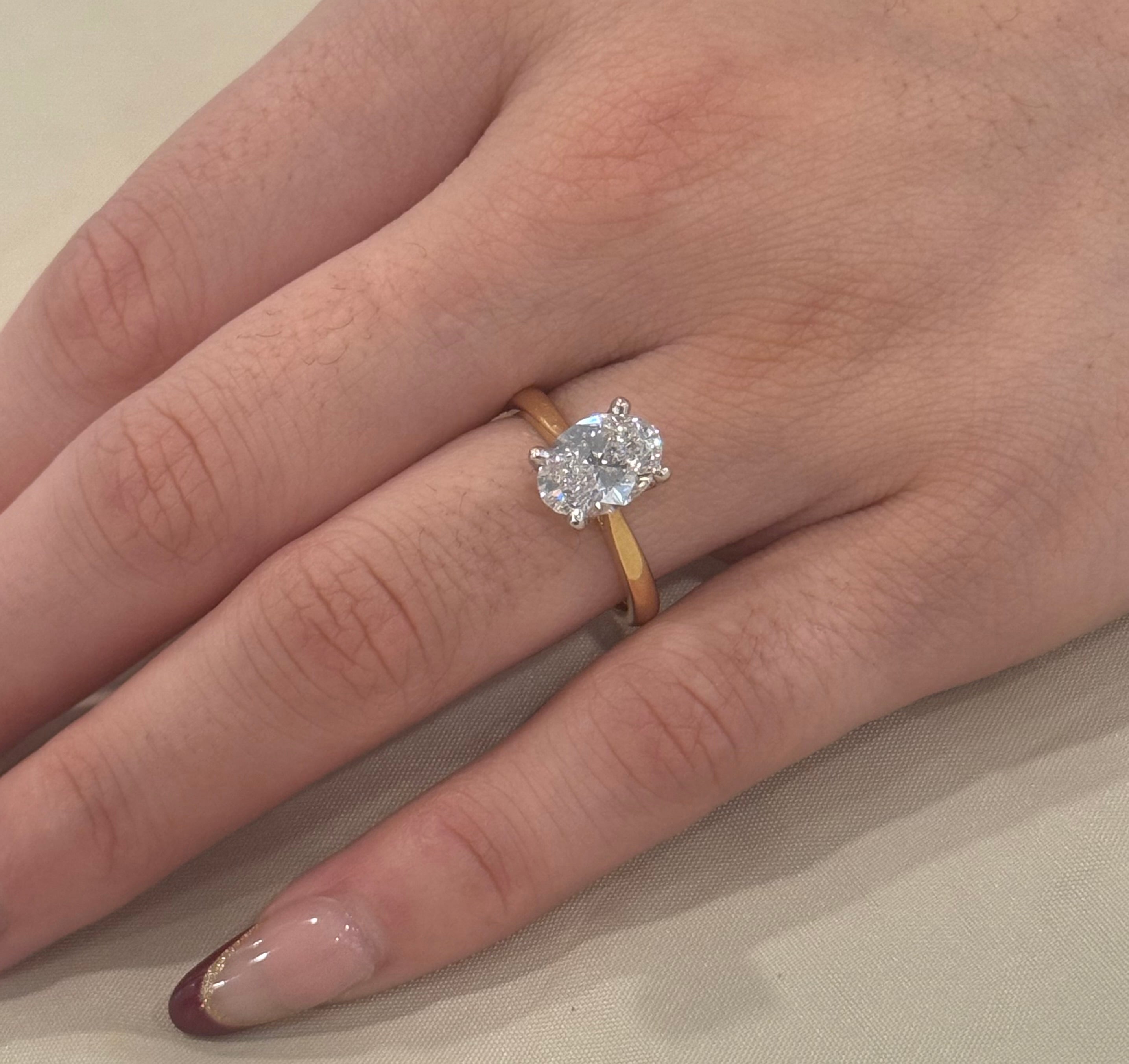 18K Yellow Gold 2.01ct Oval Laboratory Grown Diamond Solitaire